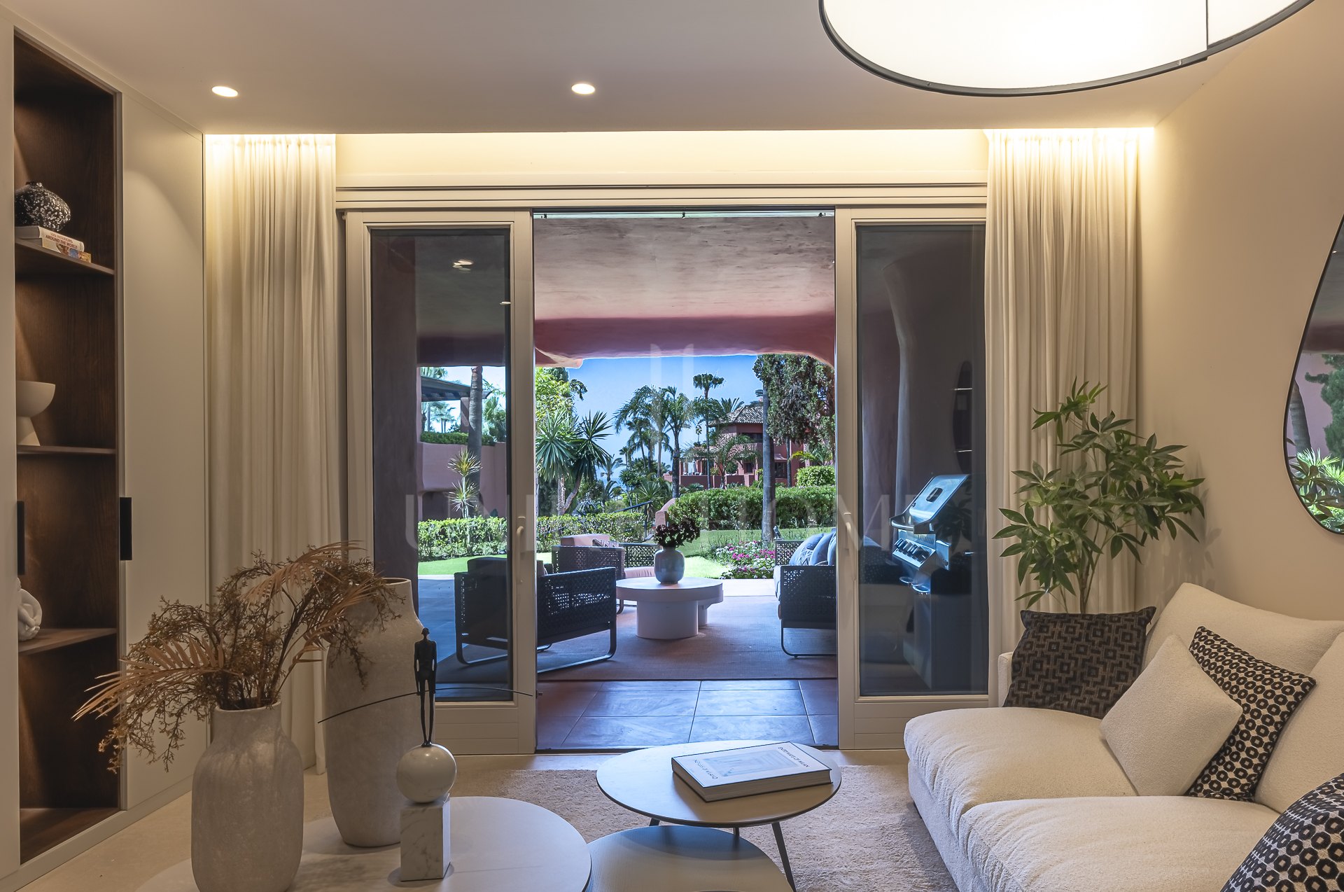 Renovated Luxury ground floor apartment in Five Star Beach Front Urbanisation Torre Bermeja Estepona