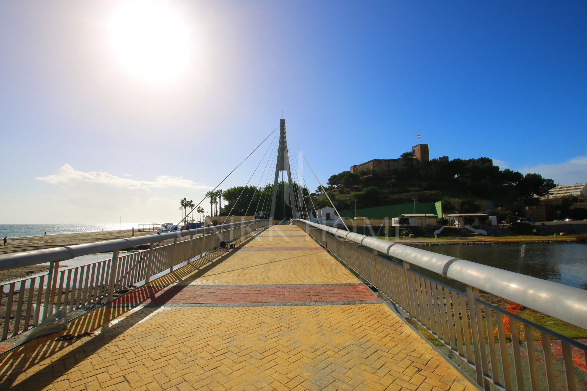 Fantástico apartamento con impresionantes vistas al mar en Fuengirola.