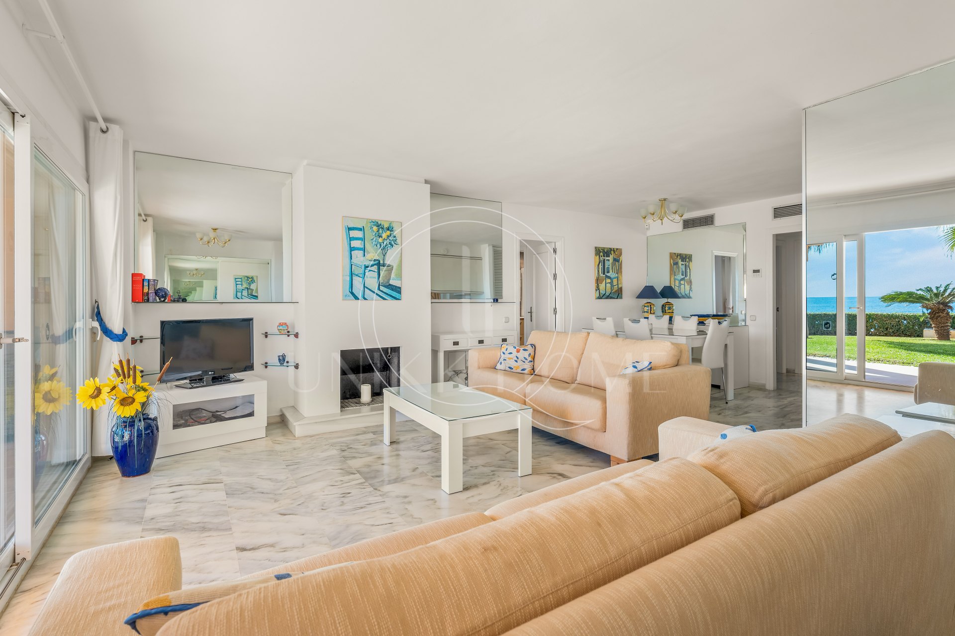 Ground Floor Apartment for sale in Playa del Moral, Estepona West