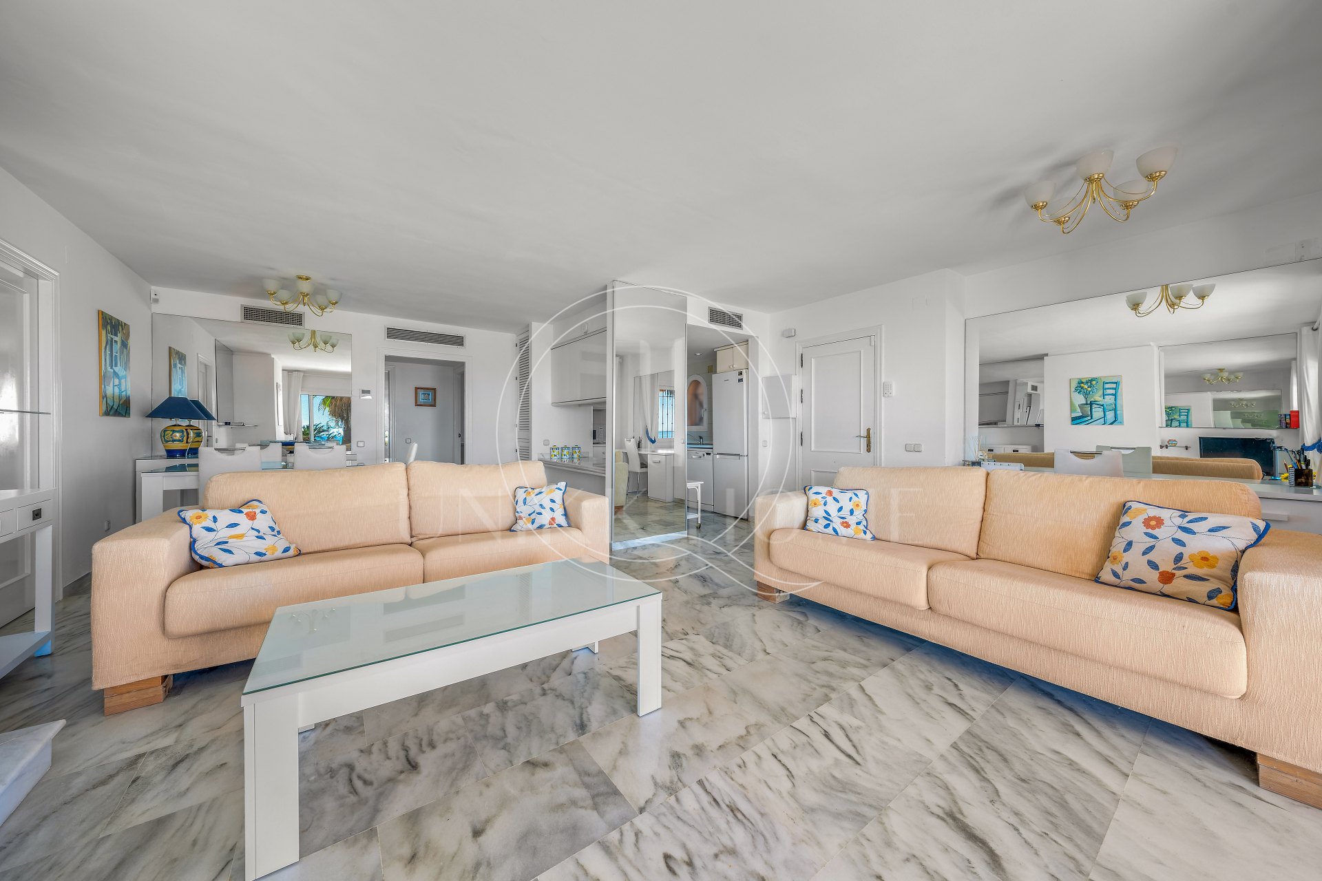 Ground Floor Apartment for sale in Playa del Moral, Estepona West