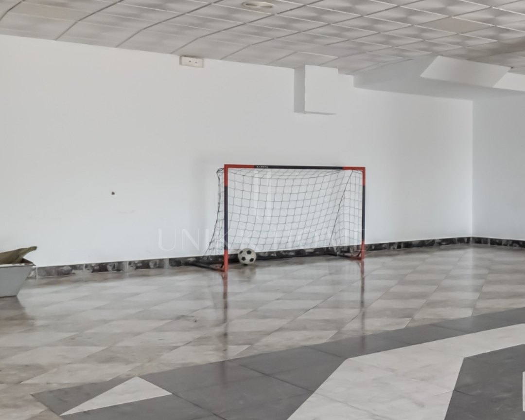 SEMI-BASEMENT IN ALOZAINA