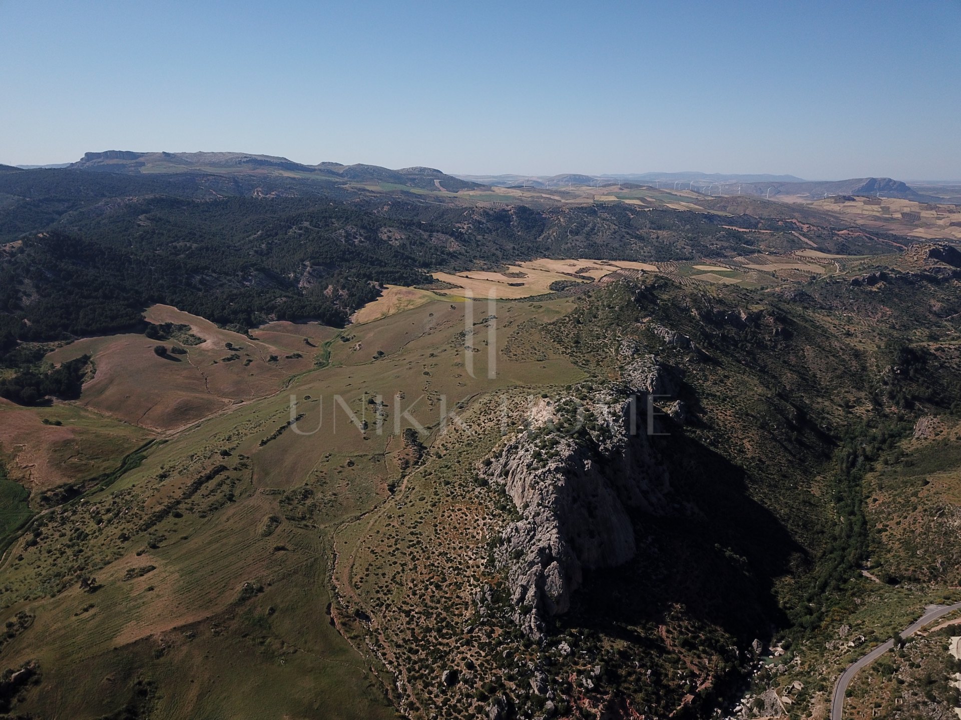 Impressive country estate close to Málaga, possibility to build
