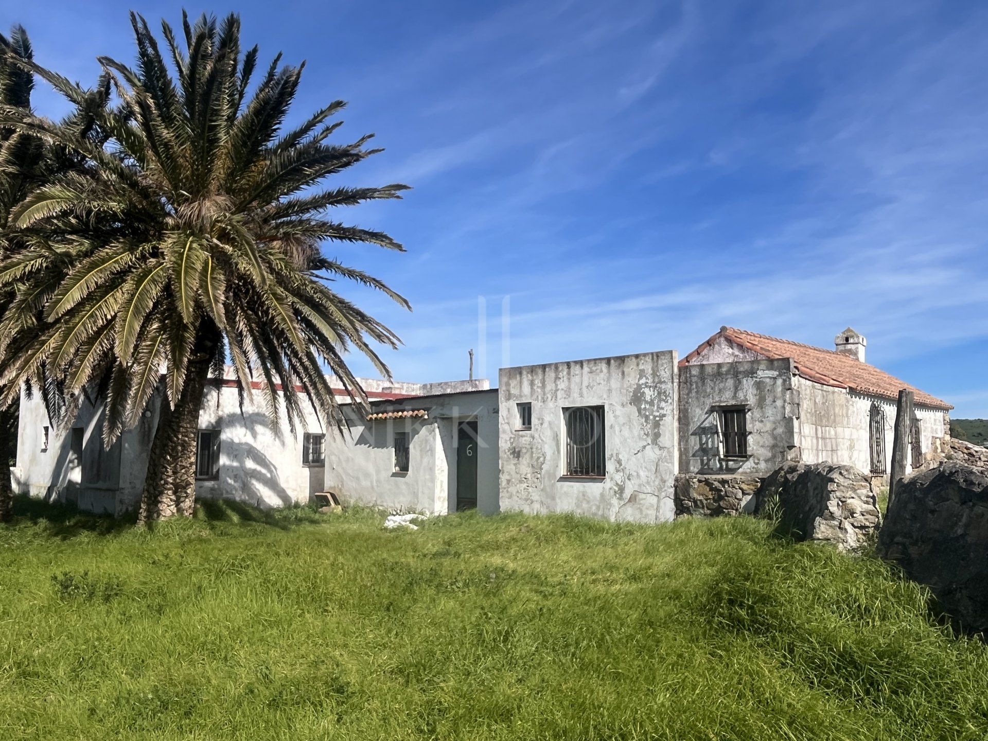 ¡Novedad en el mercado! Una finca irrepetible en el Parque Natural del Estrecho
