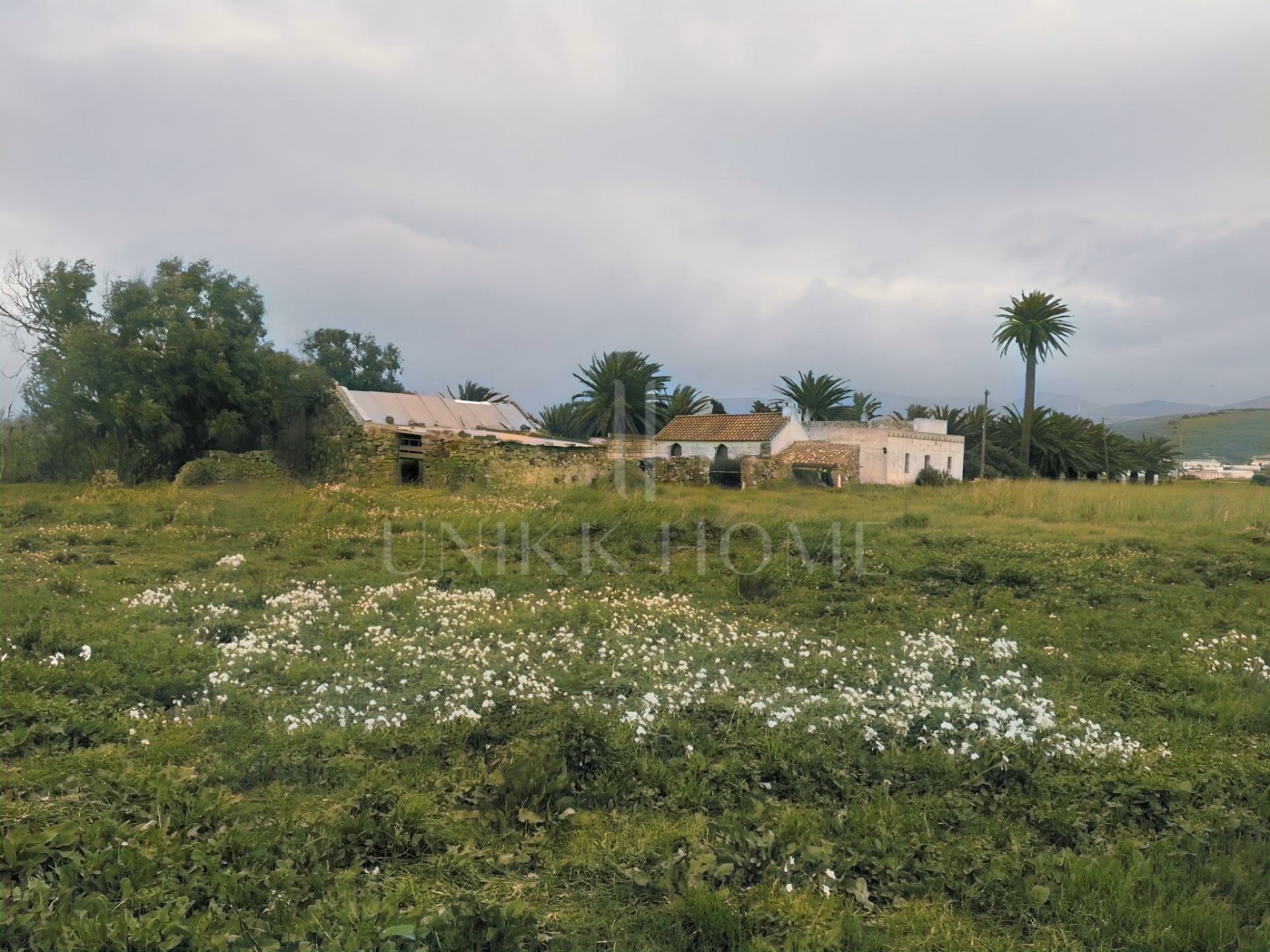 New in the market! A truly unique estate in the Natural Park of the Strait