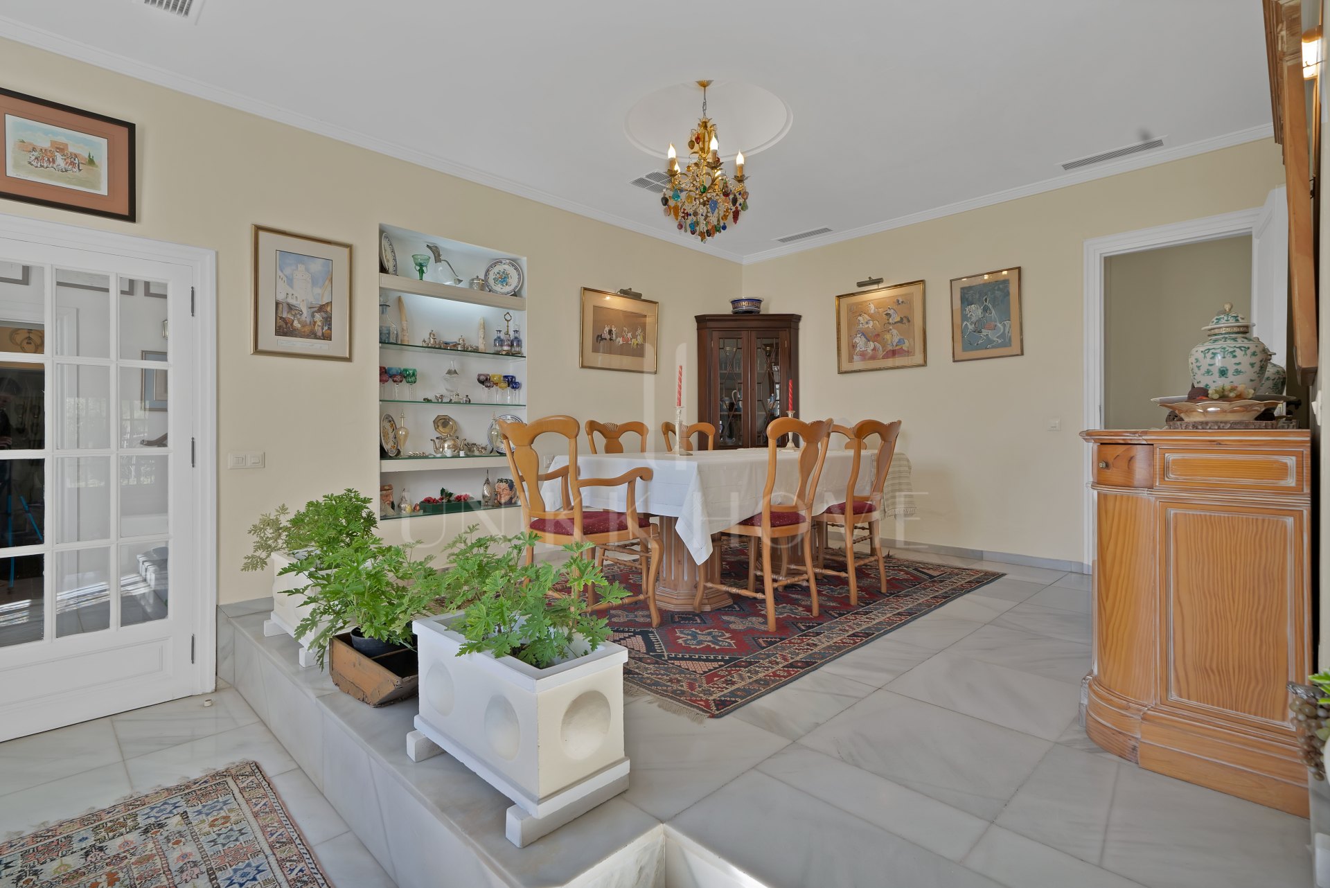 New to the market, Exclusivity: Detached Villa for Sale in Nueva Andalucía, Marbella – Prime Location with Sea Views