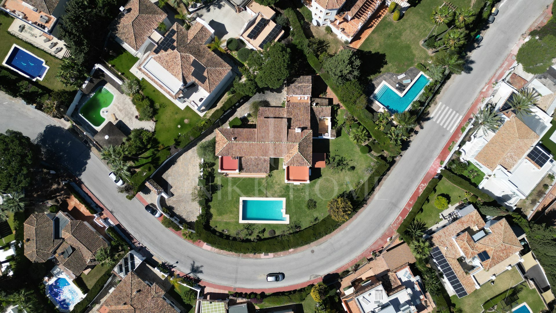 New to the market, Exclusivity: Detached Villa for Sale in Nueva Andalucía, Marbella – Prime Location with Sea Views