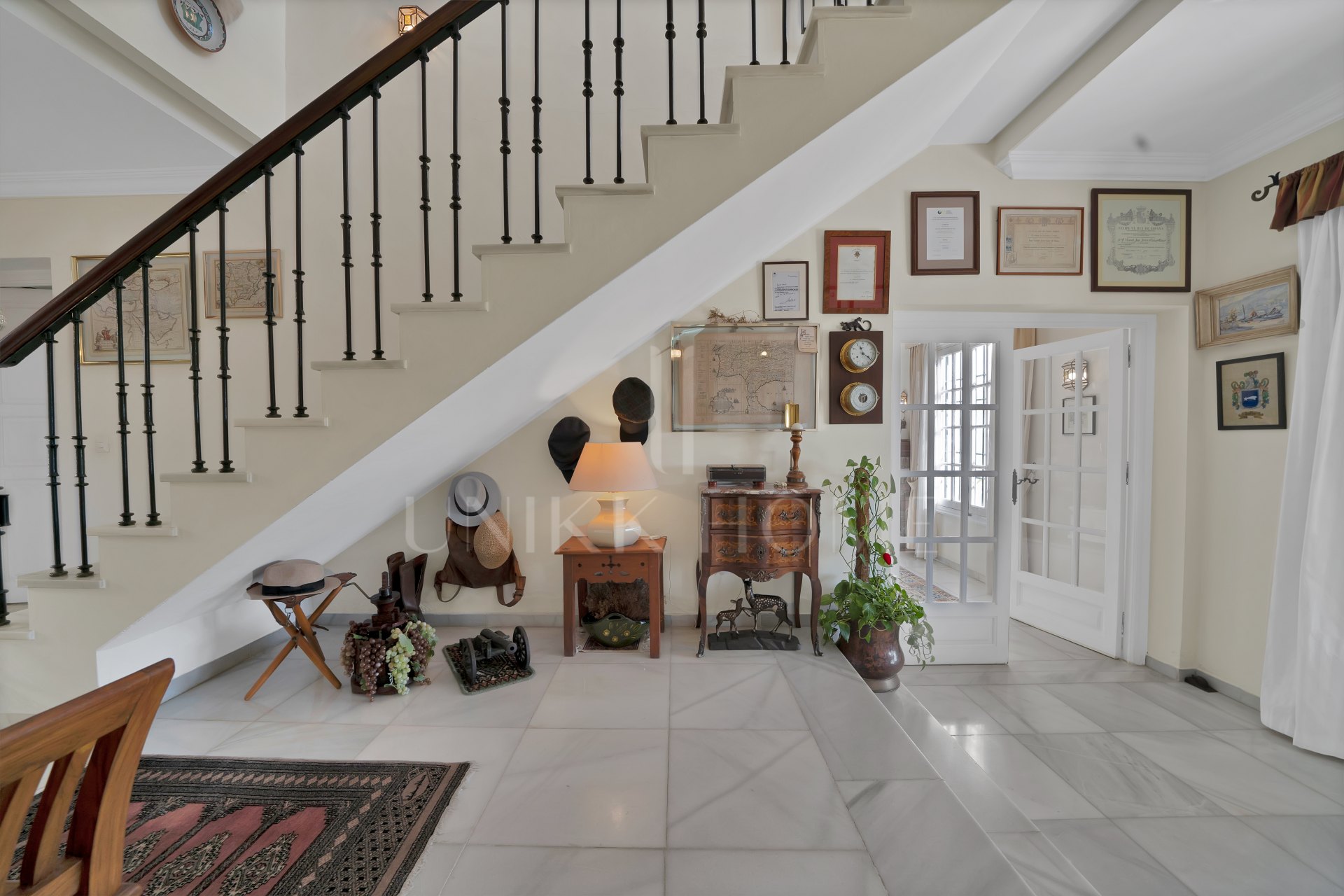 New to the market, Exclusivity: Detached Villa for Sale in Nueva Andalucía, Marbella – Prime Location with Sea Views