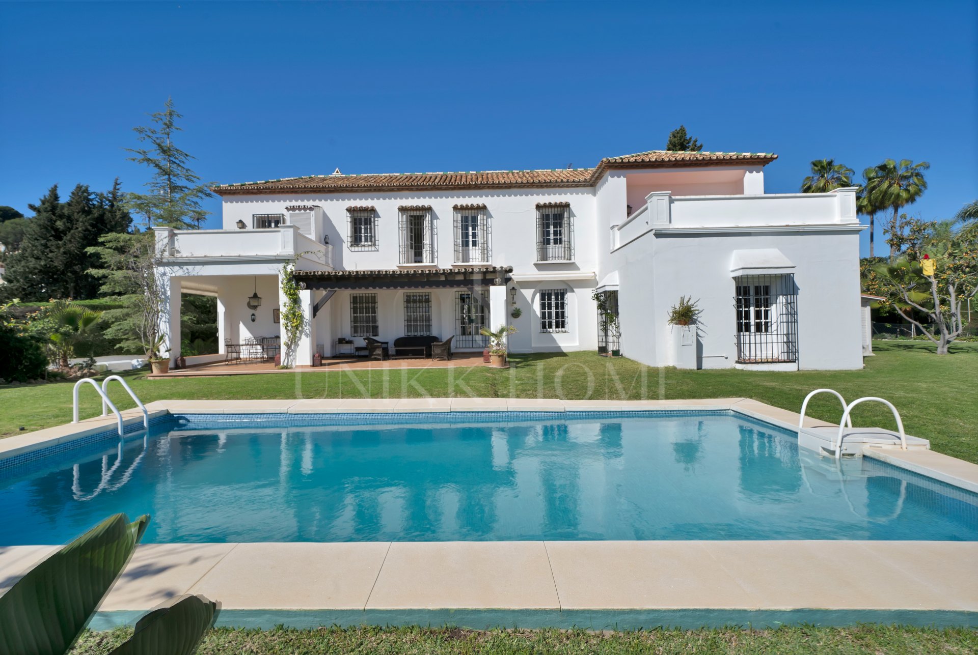 New to the market, Exclusivity: Detached Villa for Sale in Nueva Andalucía, Marbella – Prime Location with Sea Views