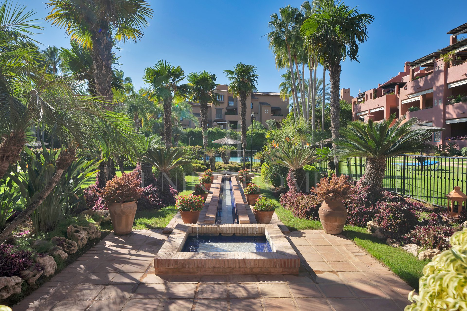 Ático-Tríplex Único en Alhambra del Golf IV – Guadalmina Baja