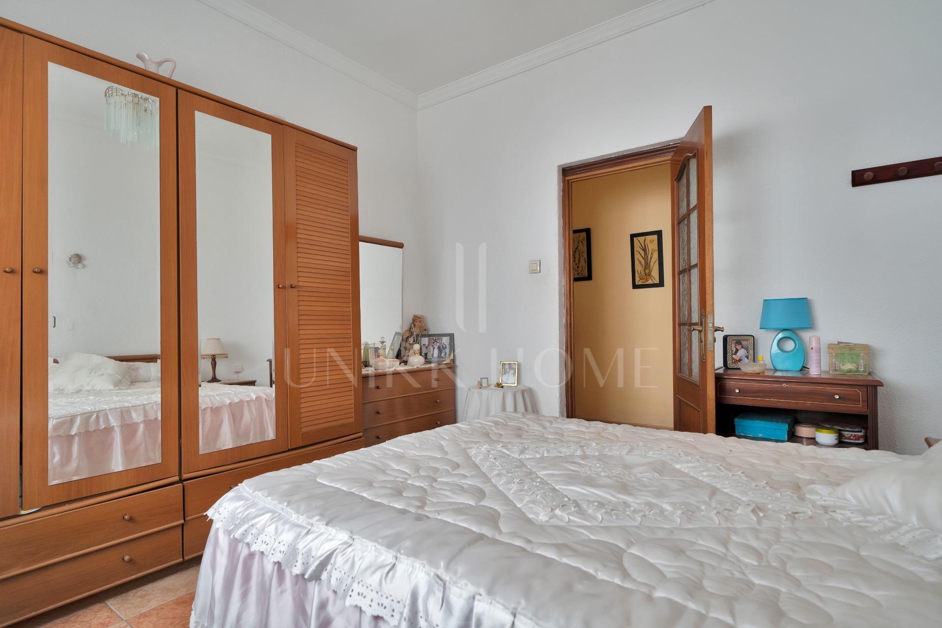 Town house in La Linea de la Concepción