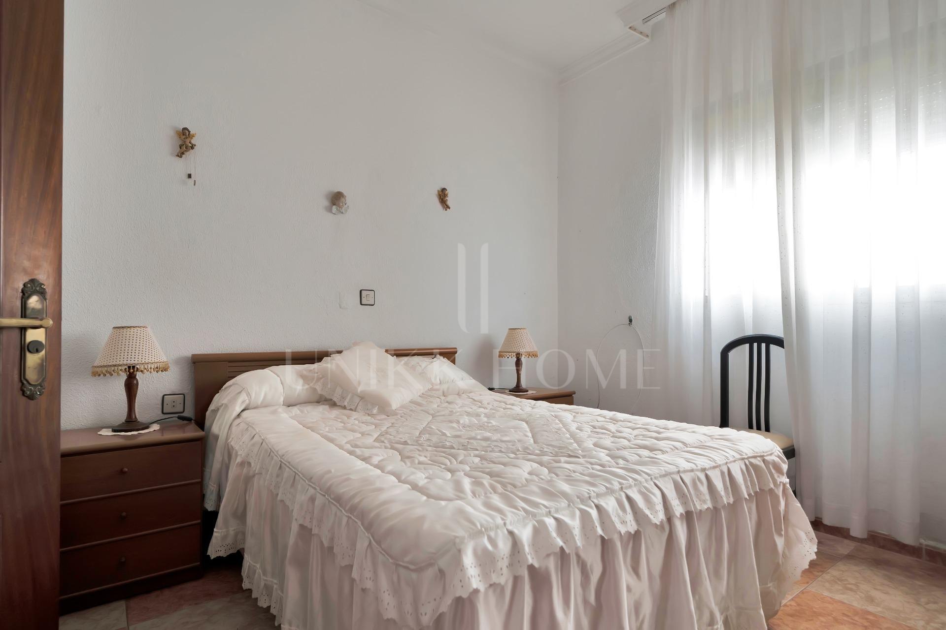 Town house in La Linea de la Concepción