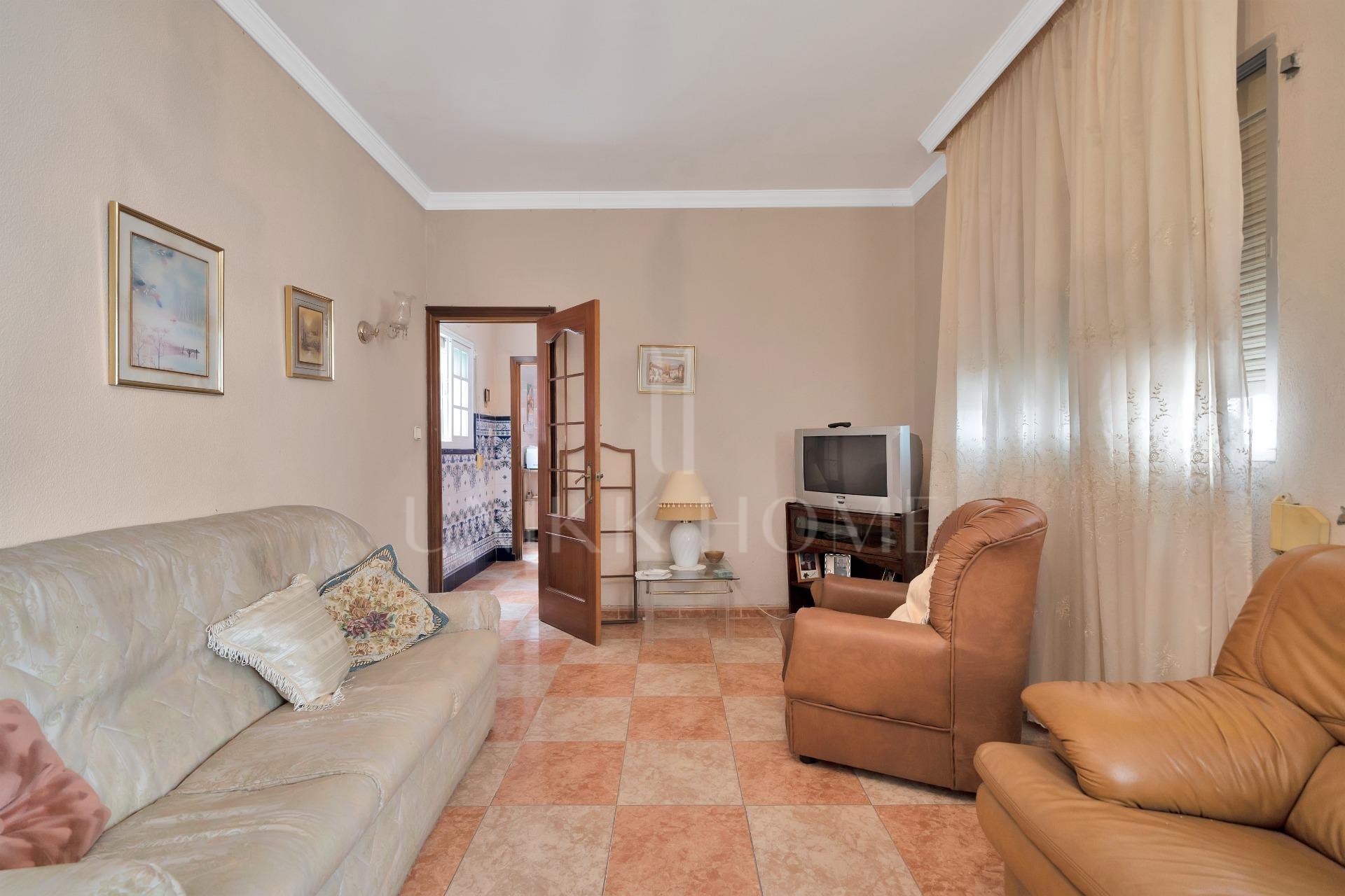 Town house in La Linea de la Concepción