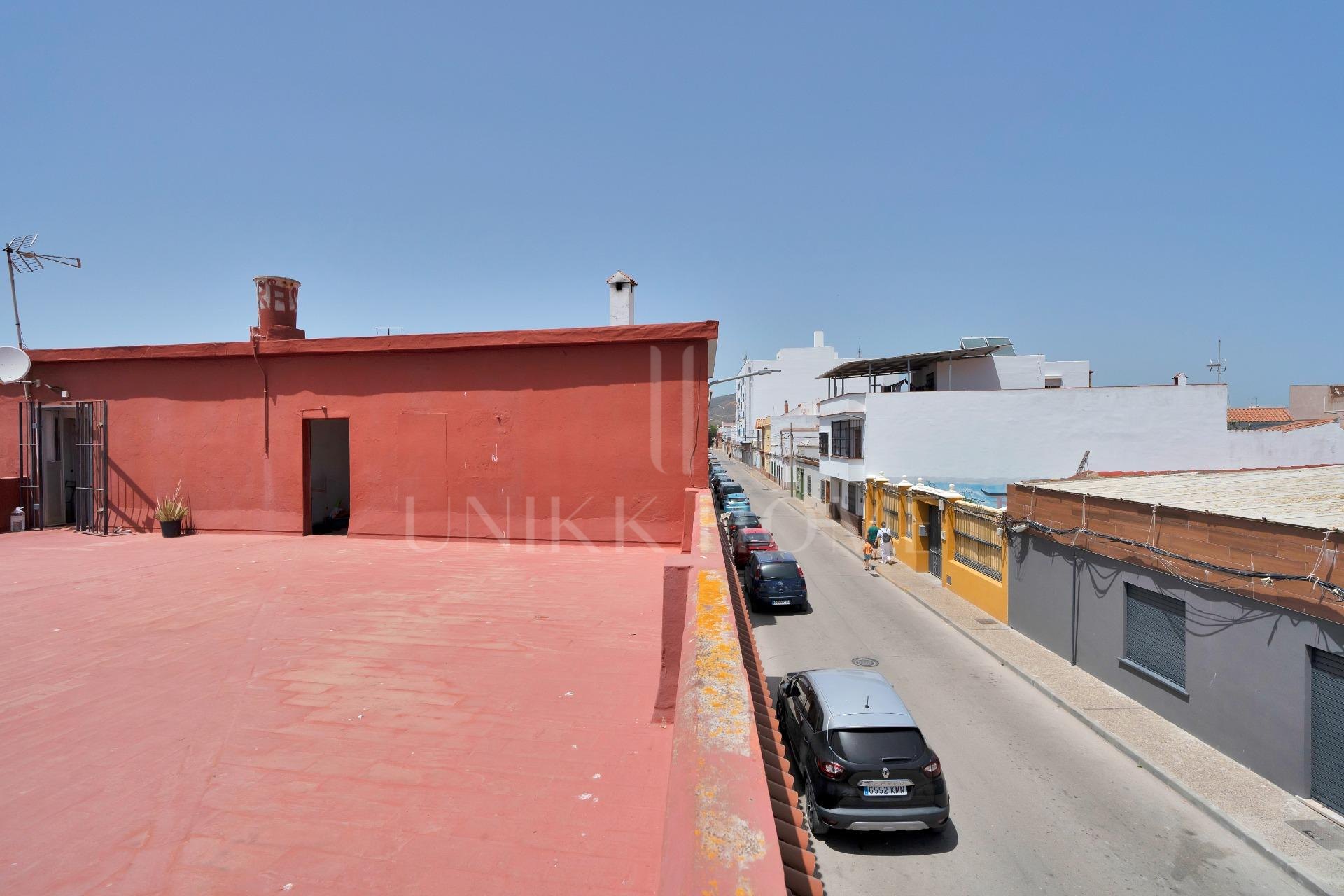 Town house in La Linea de la Concepción