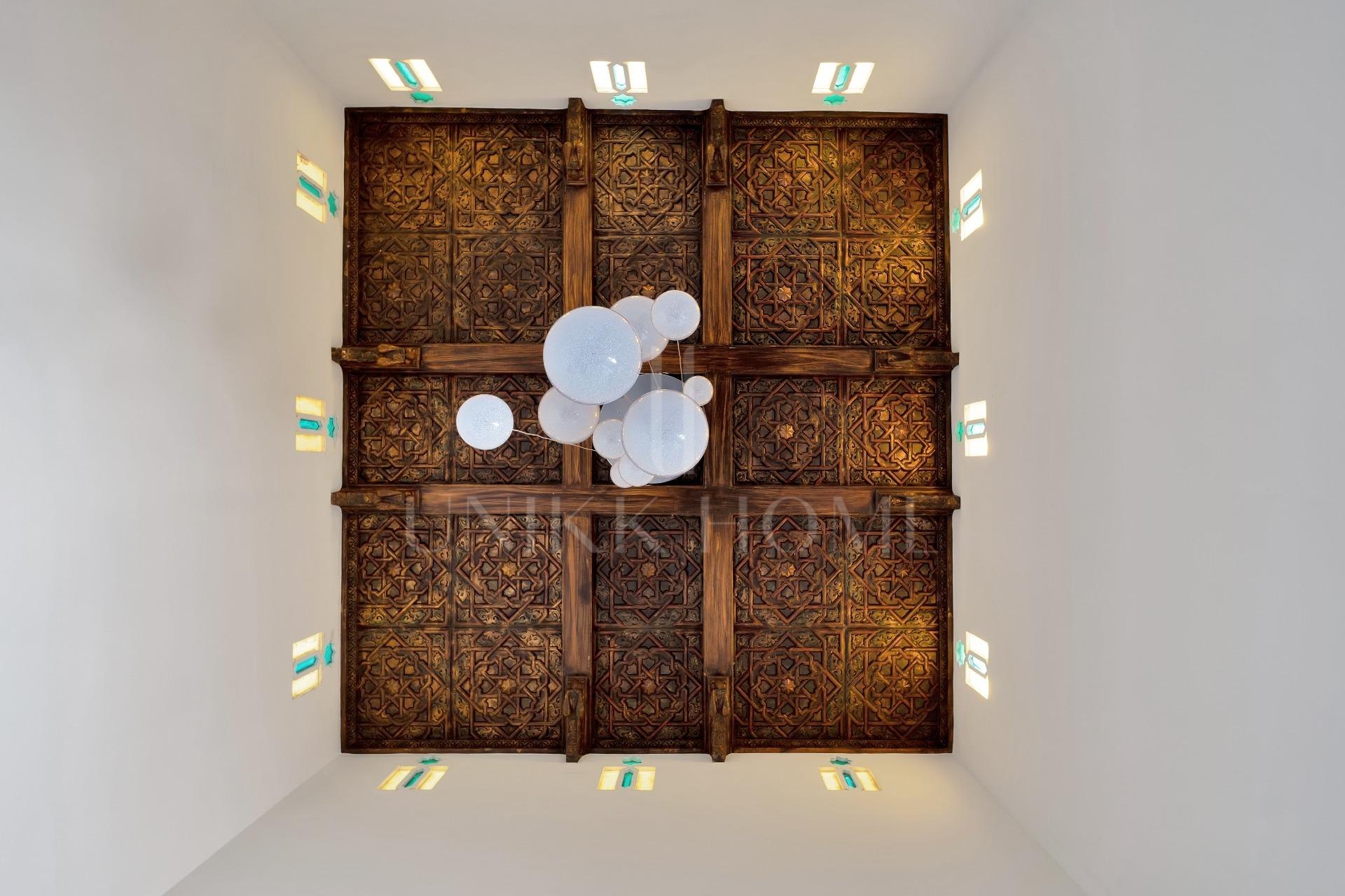 Villa en primera linea de La Alcaidesa impresionantes vistas se centran en el Faro de La Alcaidesa