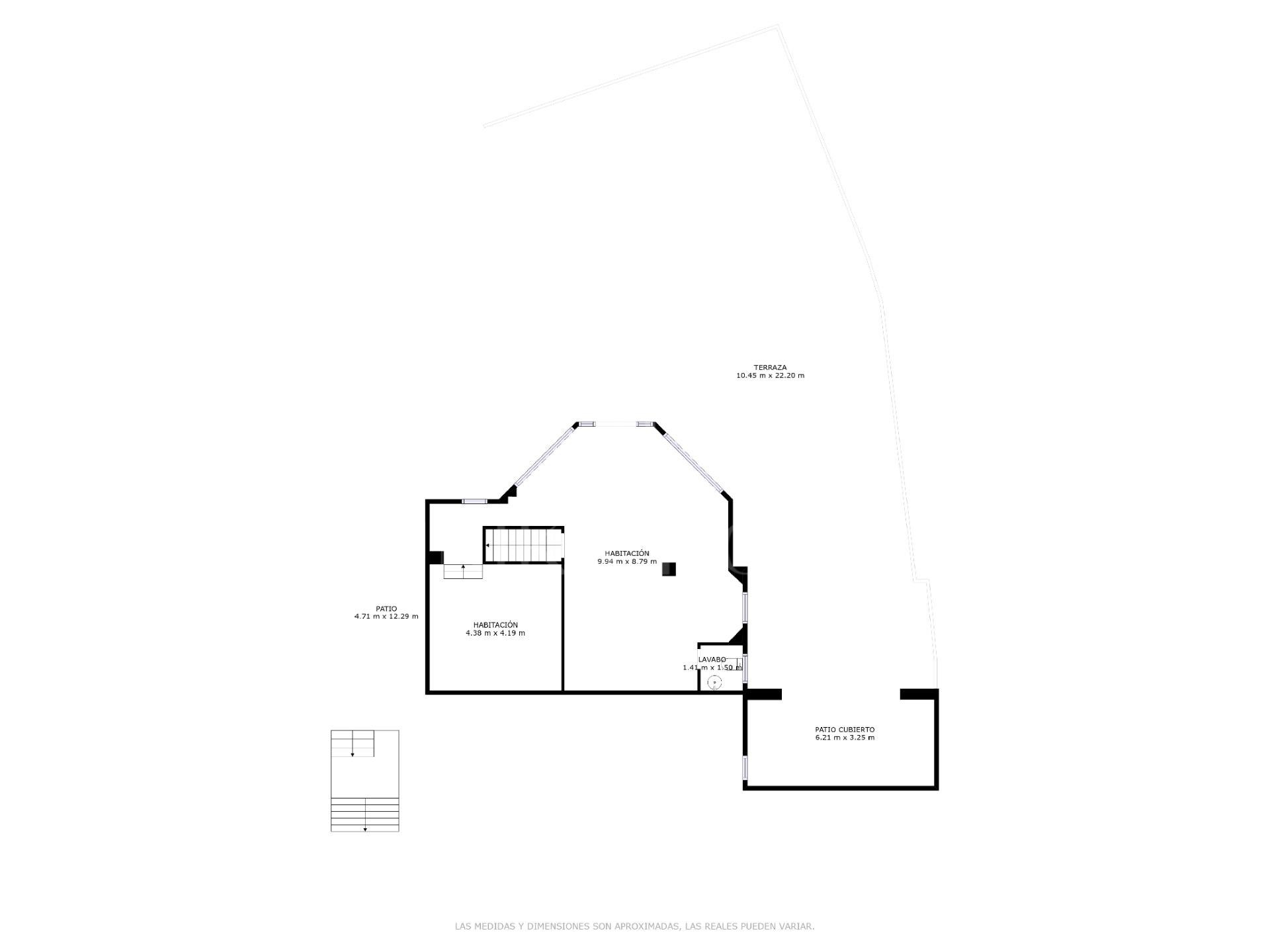 Villa en primera linea de La Alcaidesa impresionantes vistas se centran en el Faro de La Alcaidesa