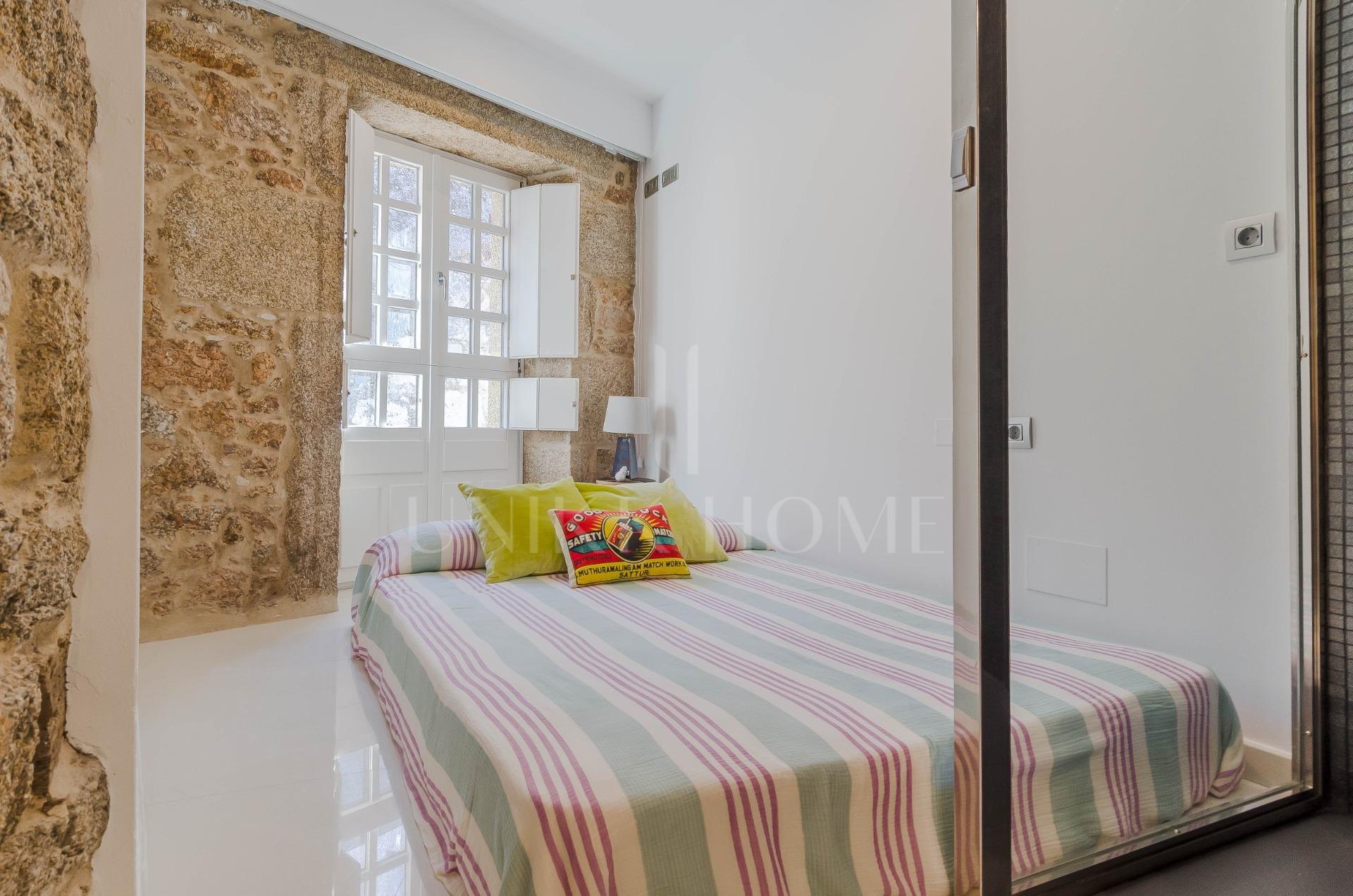 UNIQUE HOUSE IN THE OLD CITY