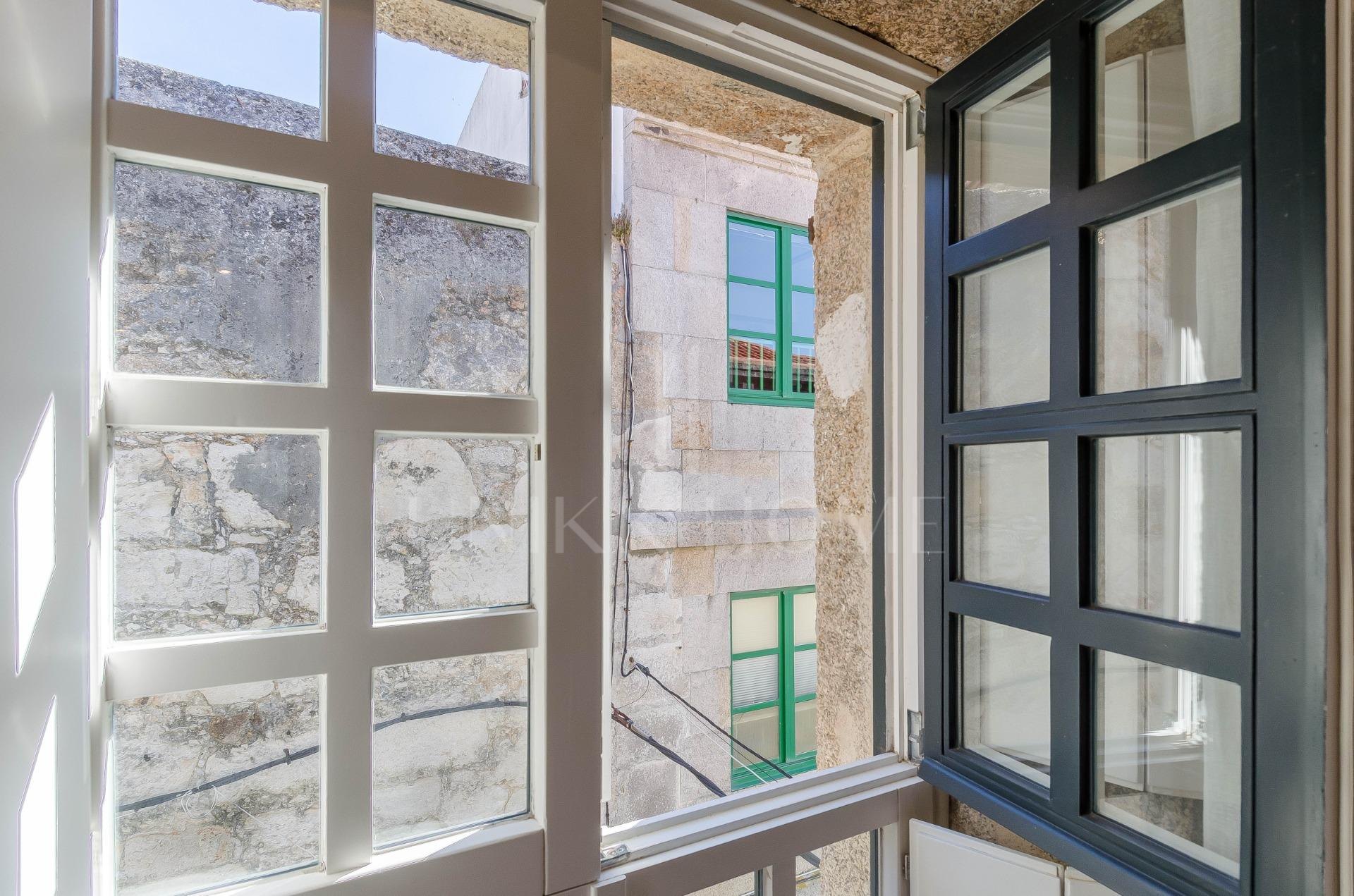 UNIQUE HOUSE IN THE OLD CITY