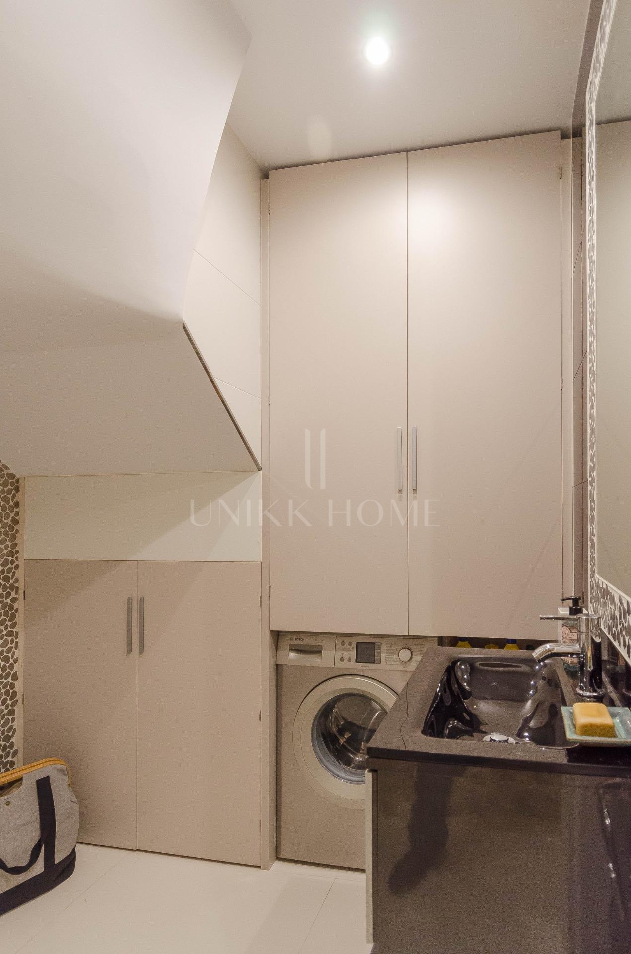 UNIQUE HOUSE IN THE OLD CITY