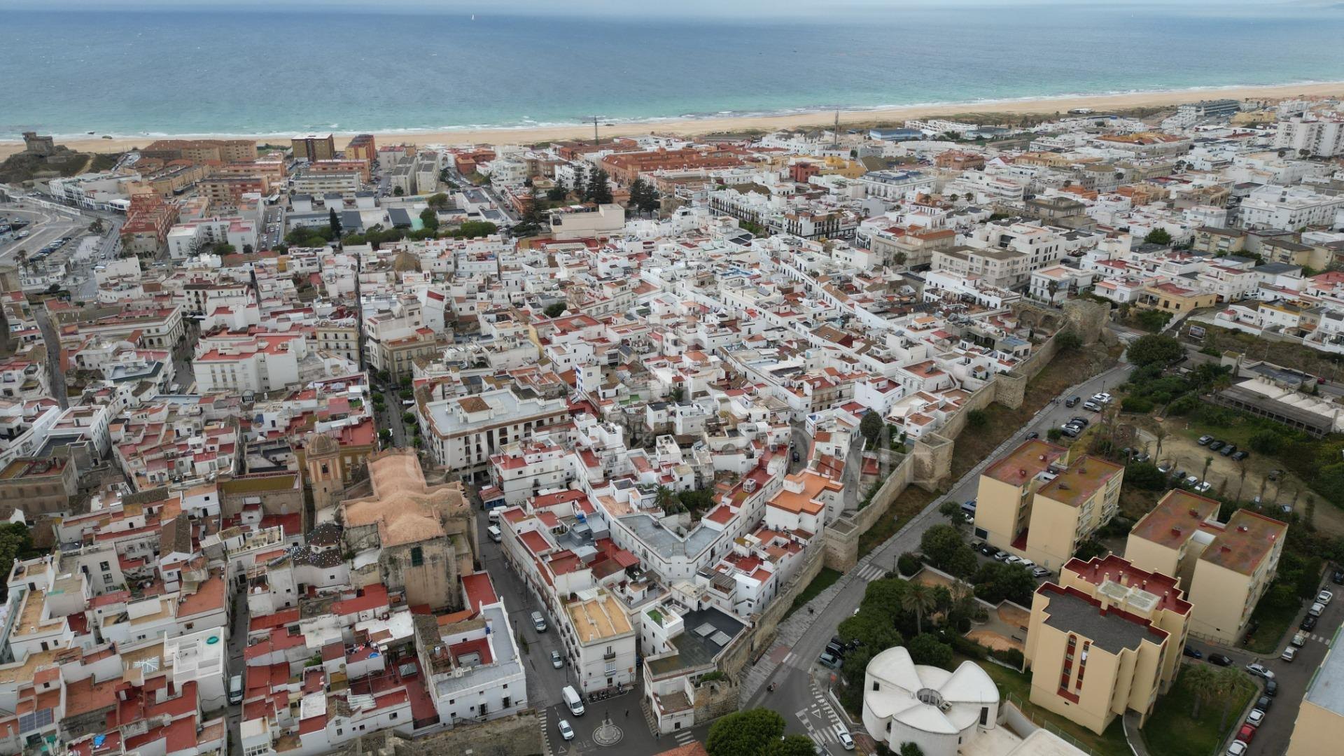 HOUSE IN THE HISTORIC CENTER OF TARIFA ON THE MEDIEVAL WALL.