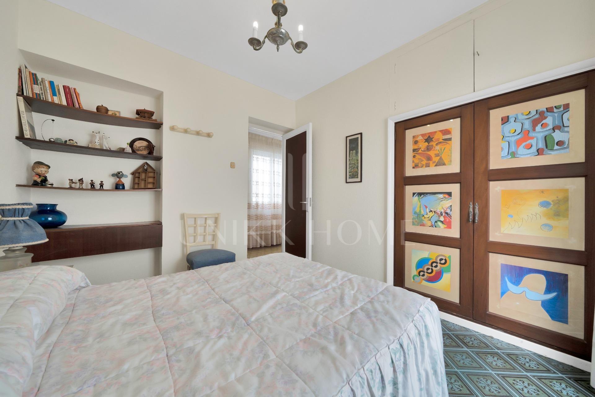 HOUSE IN THE HISTORIC CENTER OF TARIFA ON THE MEDIEVAL WALL.