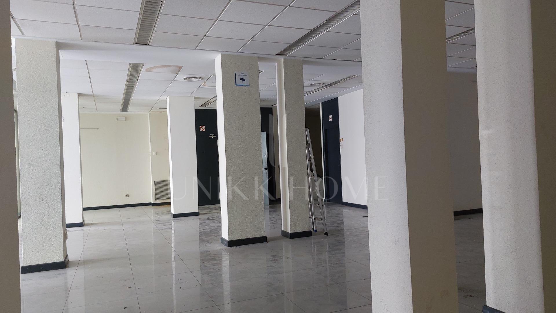 Venta de Local comercial en Av. Severo Ochoa