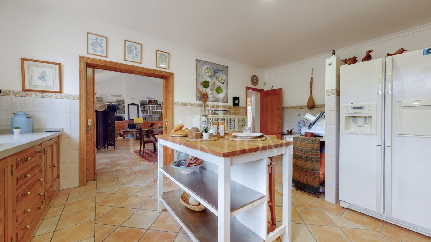 Propiedad de campo (caballos) 6 dorm muy cerca de Sotogrande.