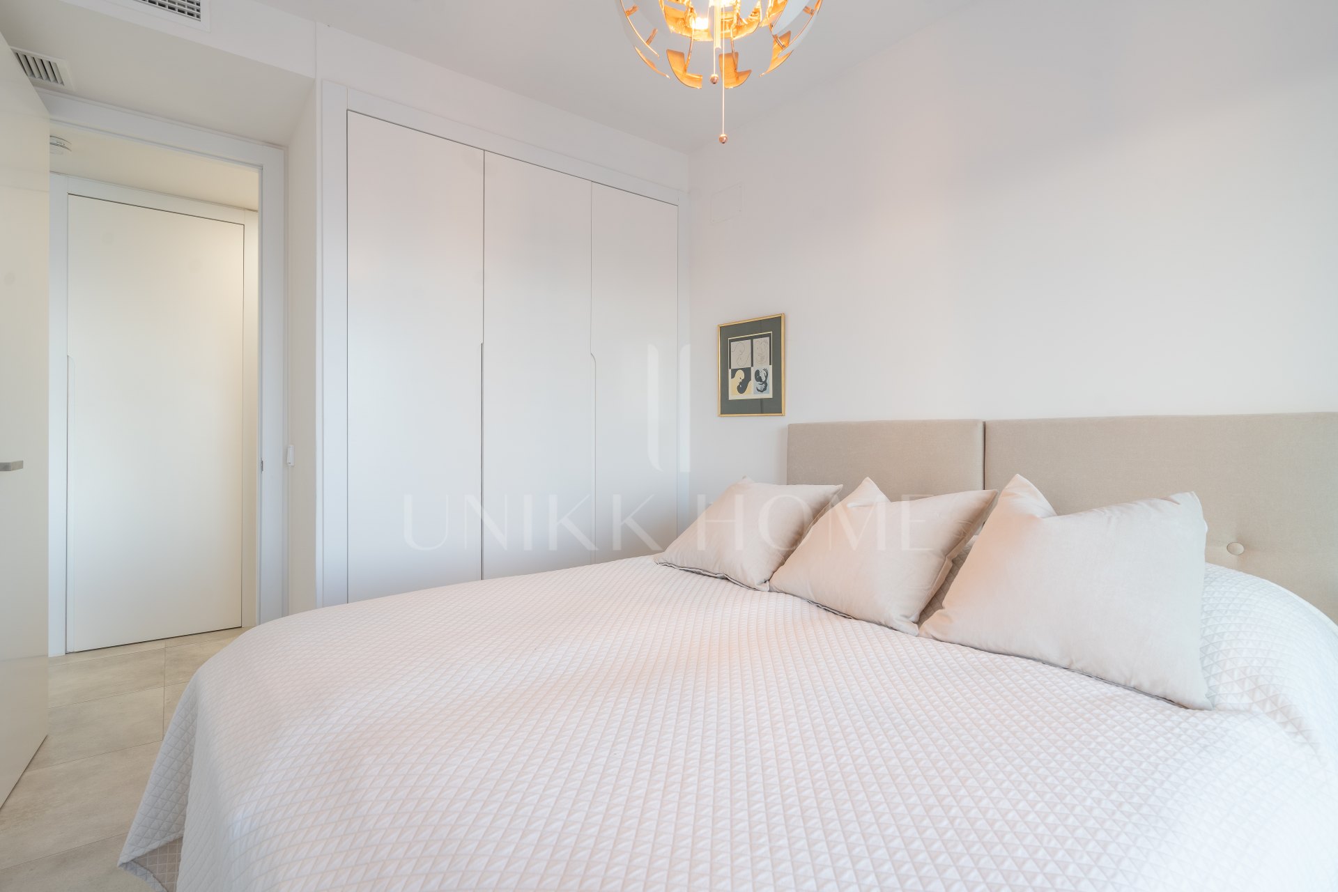 Exclusive penthouse with sea and mountain views in a unique and privileged location!!!