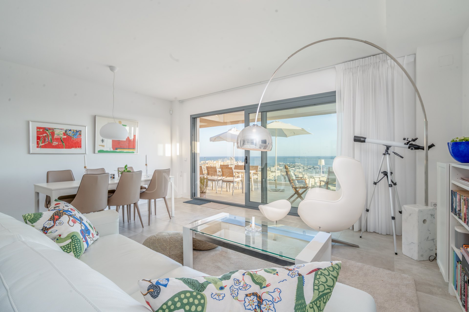 Exclusive penthouse with sea and mountain views in a unique and privileged location!!!