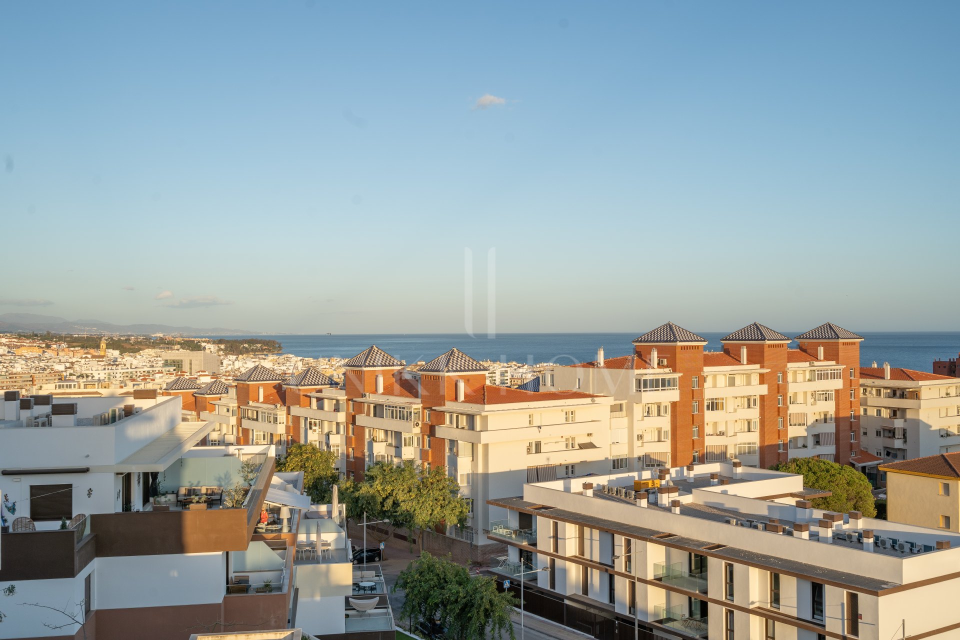 Exclusive penthouse with sea and mountain views in a unique and privileged location!!!