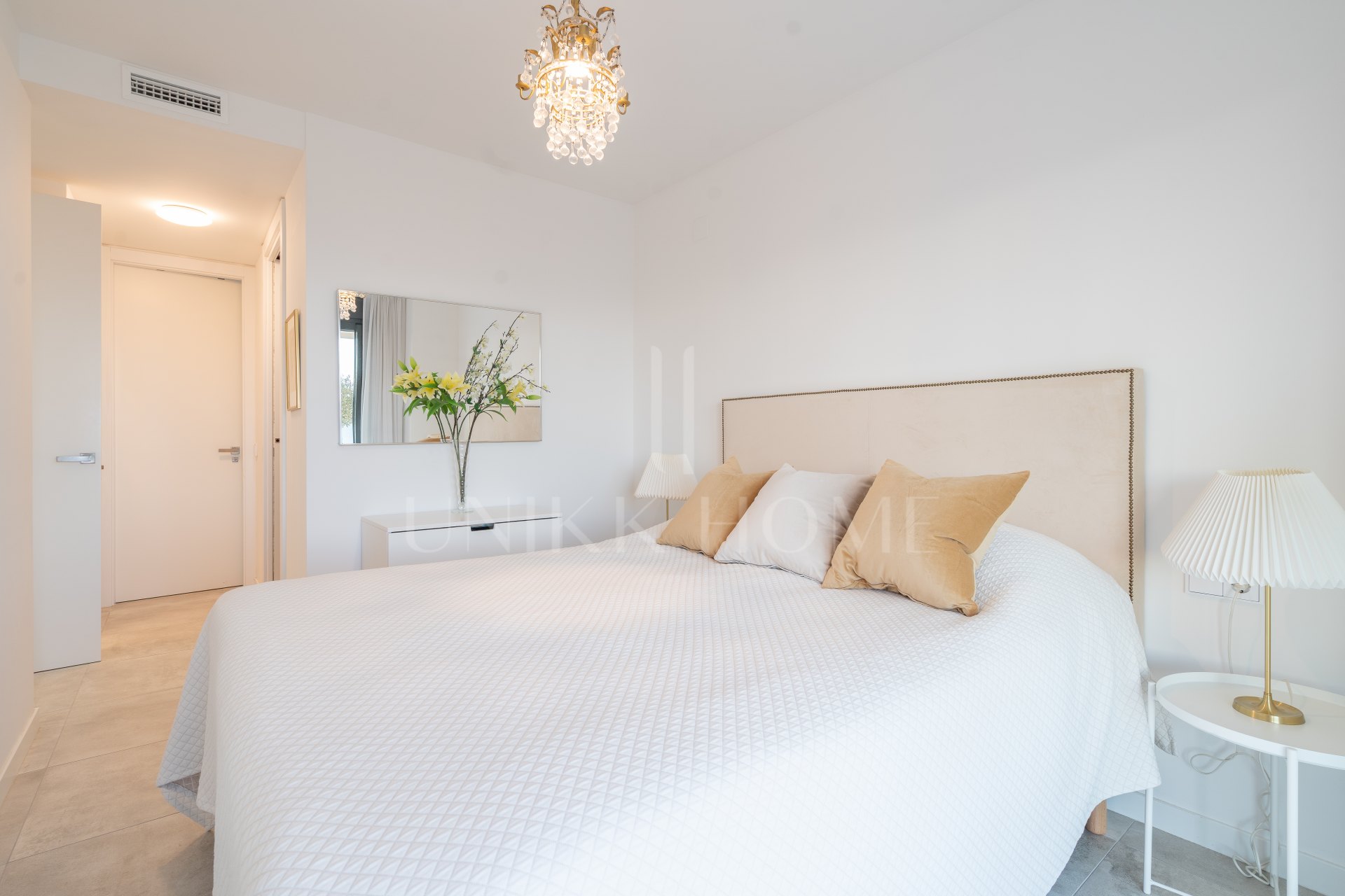 Exclusive penthouse with sea and mountain views in a unique and privileged location!!!