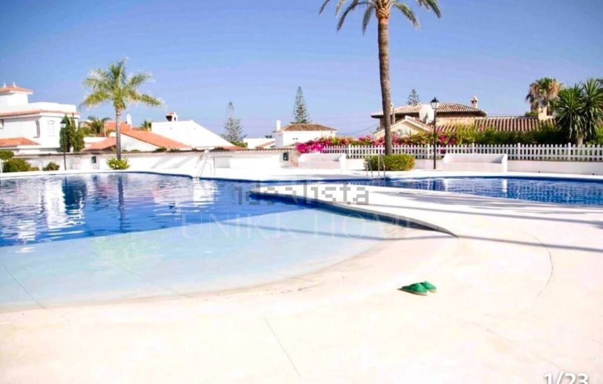 Townhouse Just 100 Metres from the Sea – Sun, Space & Investment Opportunity!