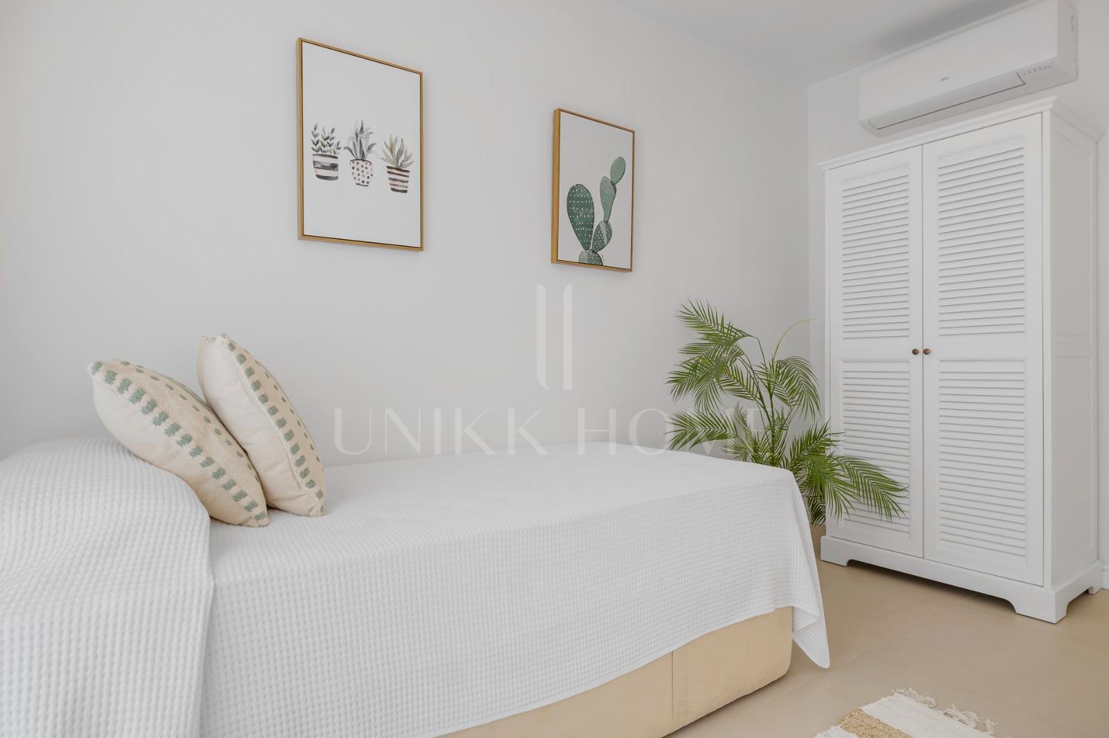 Oportunidad en Calle Real: piso reformado, amueblado y al lado del mar