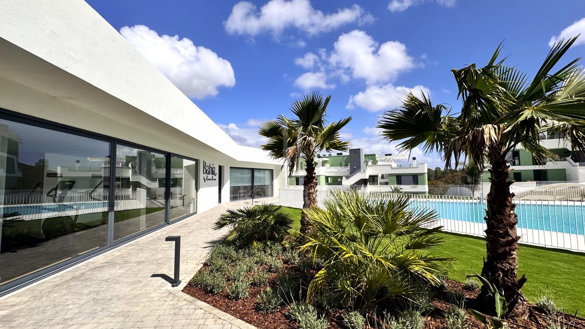 3-bedroom apartment with open golf views for €530,000 in La Cala de Mijas