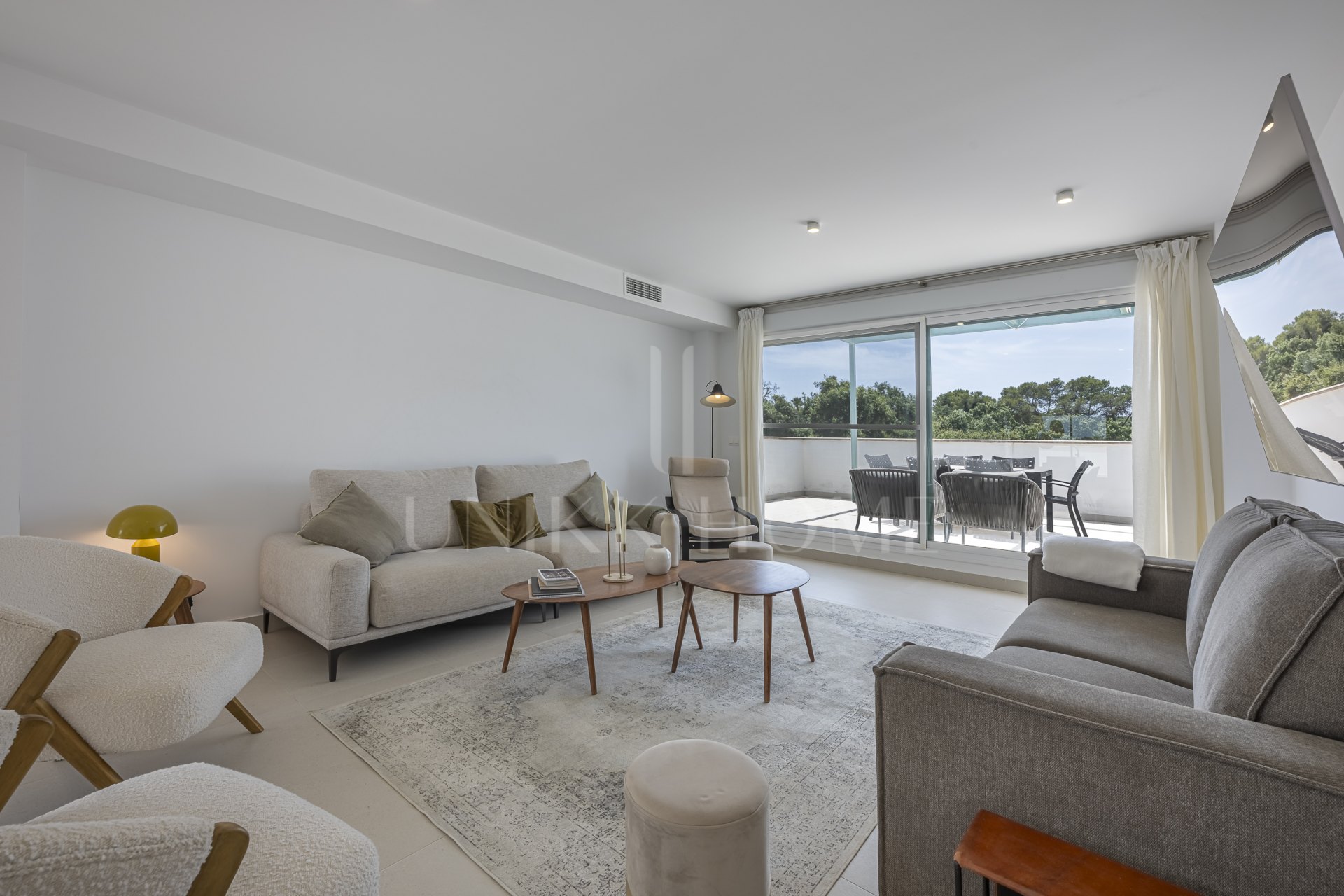 Contemporary 3 Bedroom Penthouse in Senda Chica, Sotogrande