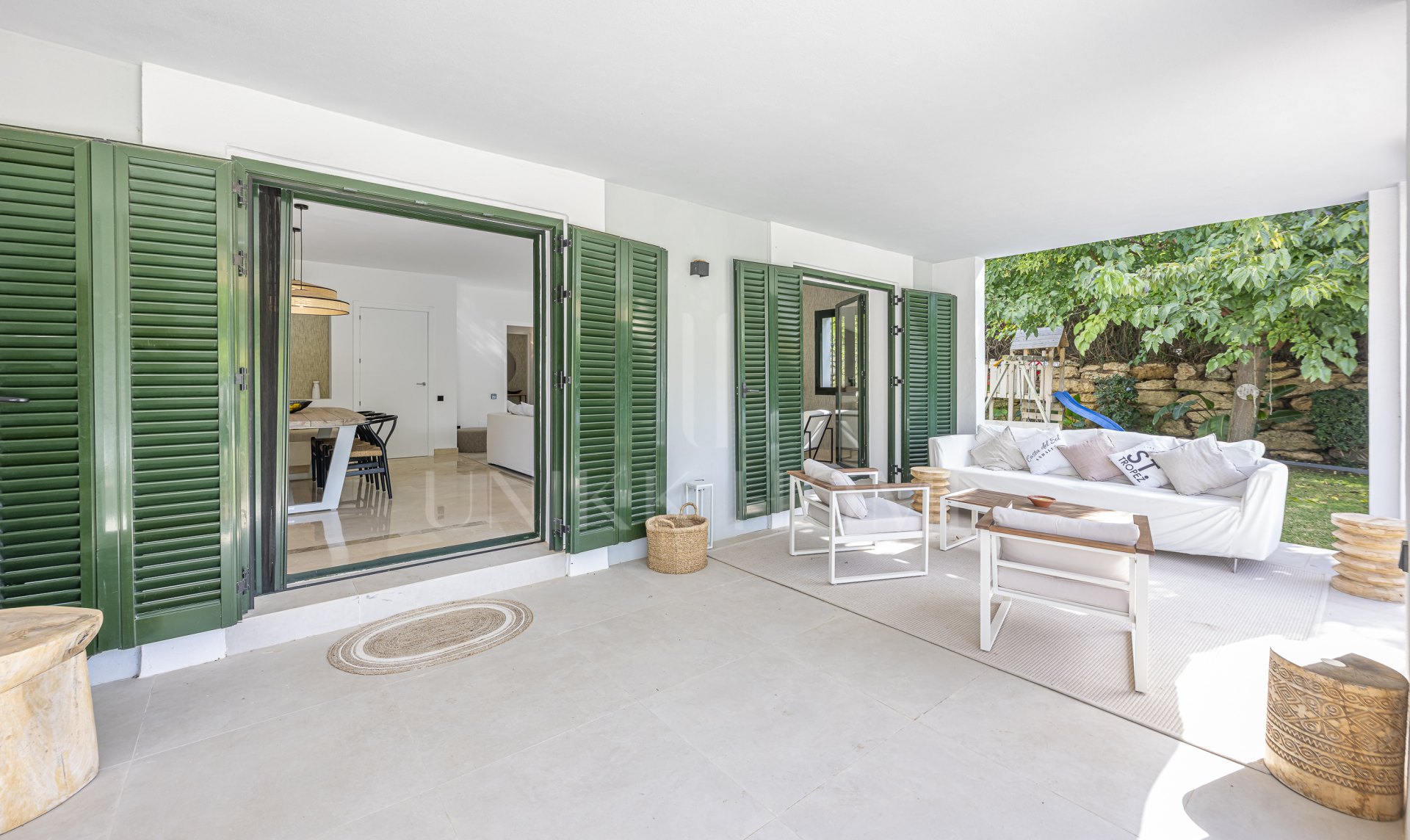 Contemporary Gated Family Home with Private Pool