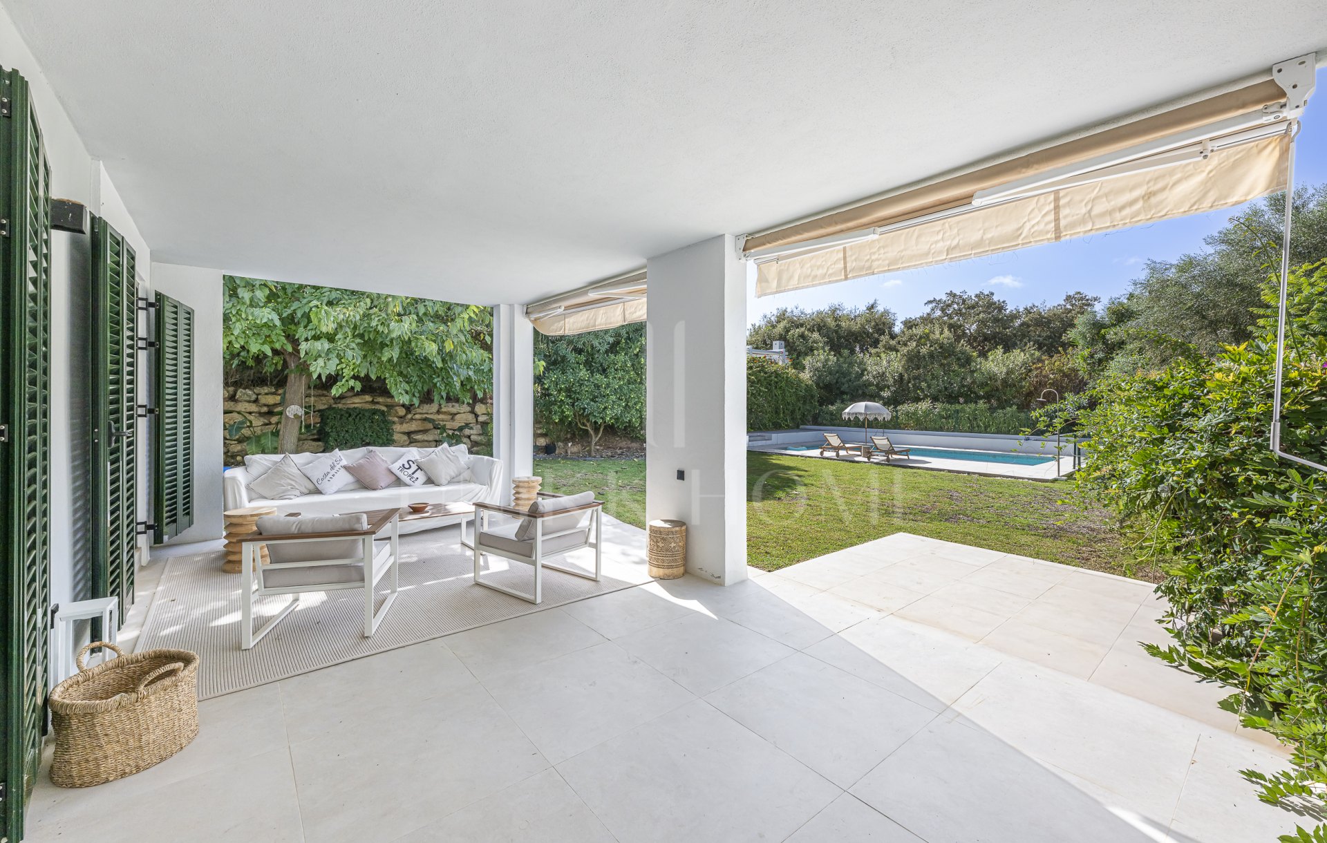 Contemporary Gated Family Home with Private Pool