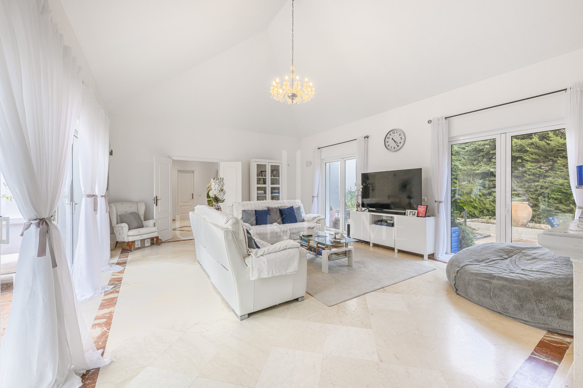 Zona B Villa 950,000 euros