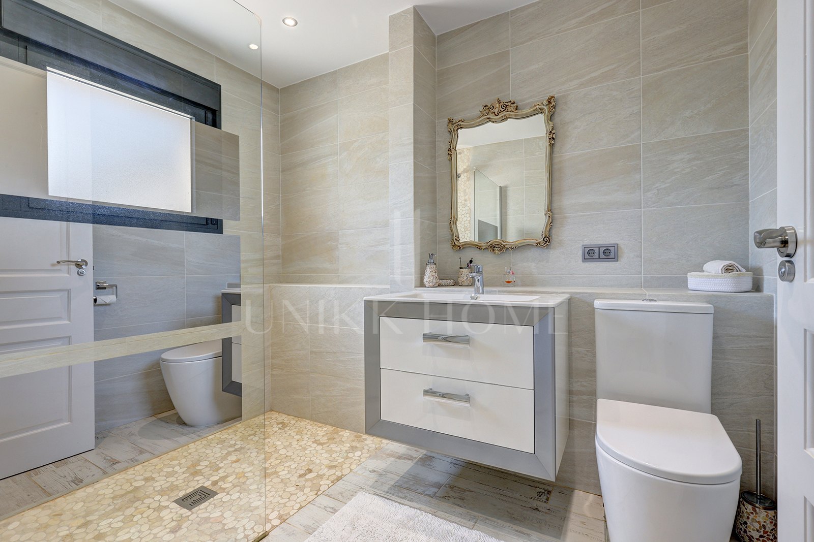 Hermosa Villa en Casares