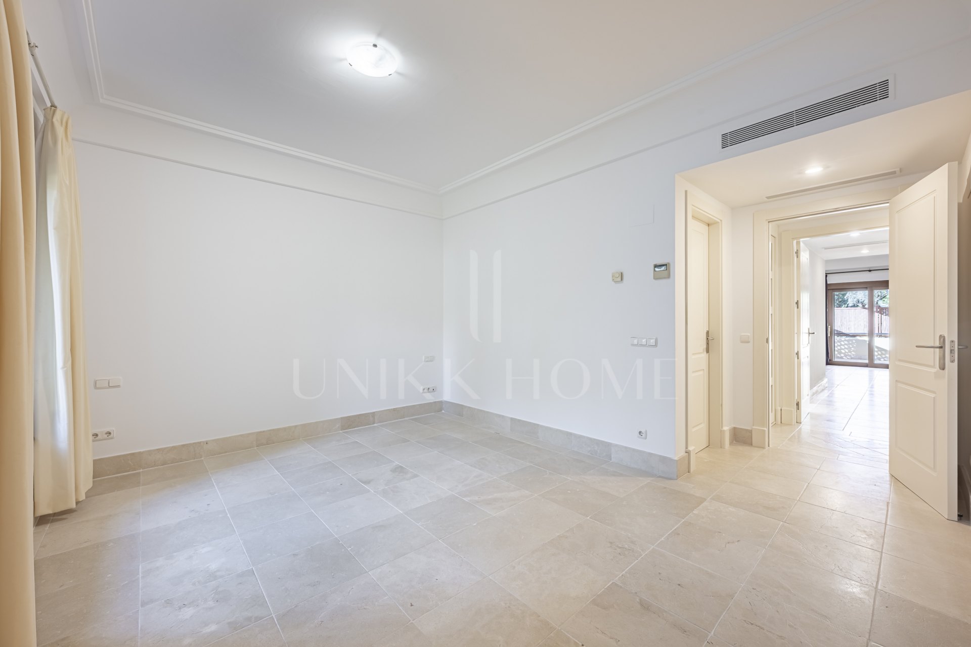 Precioso apartamento en planta baja en Avenida de los Cortijos