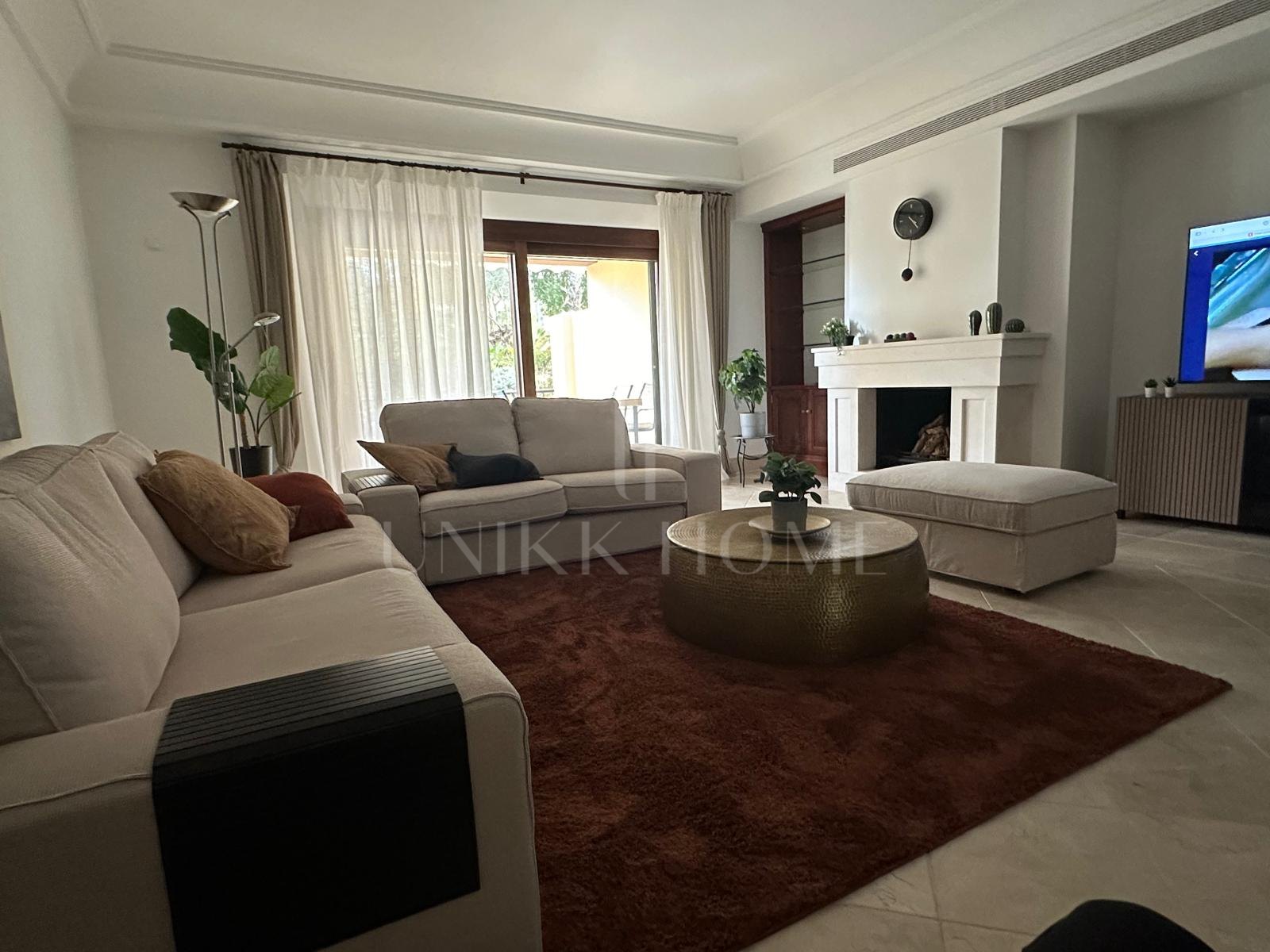 Precioso apartamento en planta baja en Avenida de los Cortijos