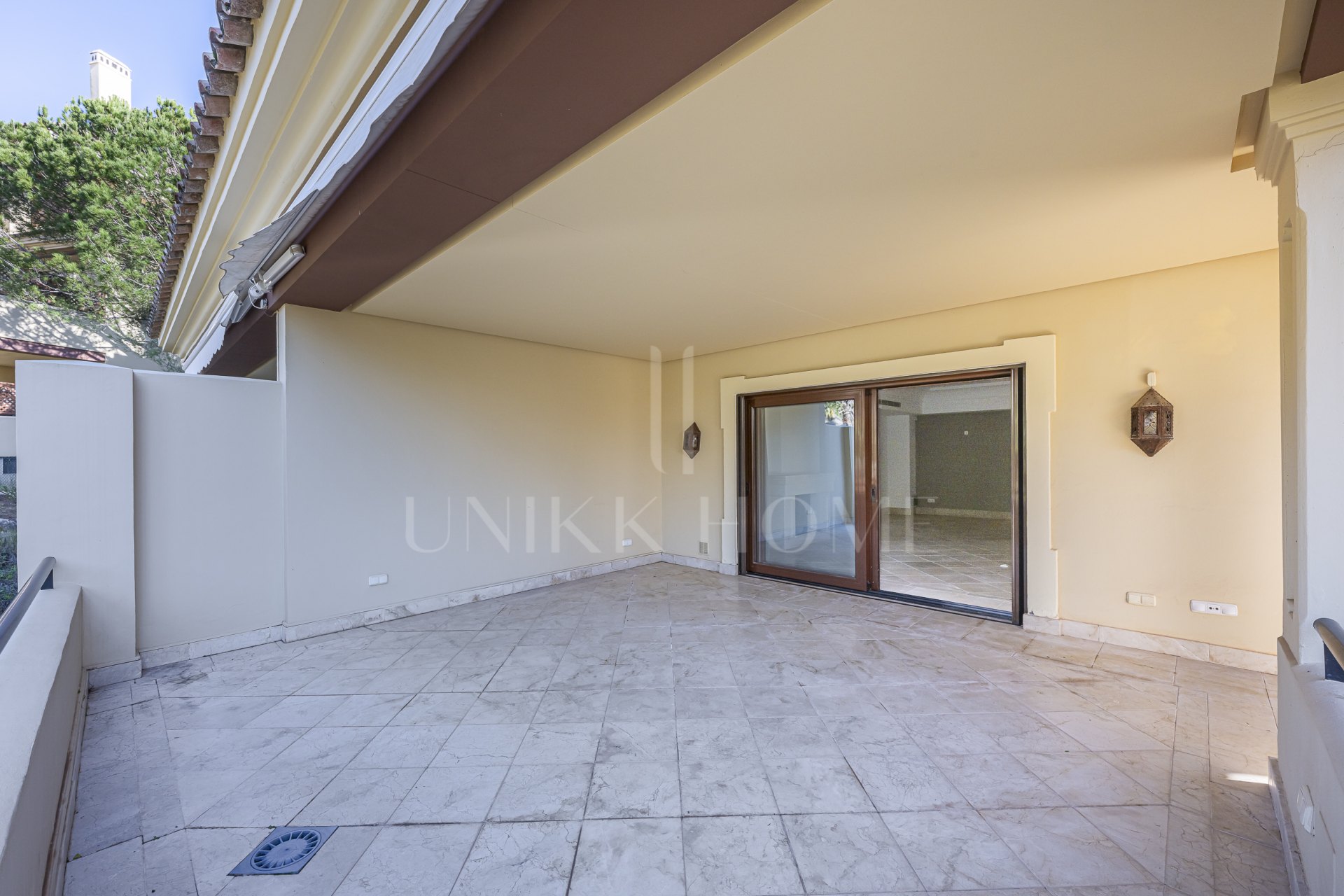 Precioso apartamento en planta baja en Avenida de los Cortijos