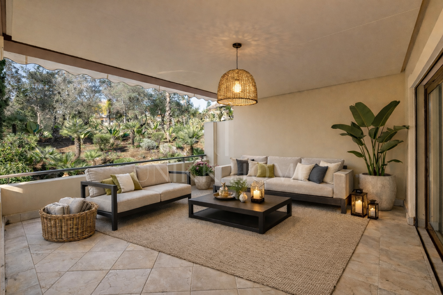 Precioso apartamento en planta baja en Avenida de los Cortijos