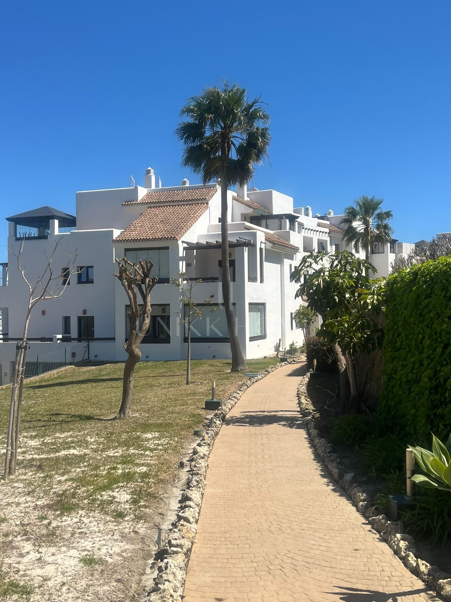 2-Bedroom First-Floor Apartment in Alcaidesa