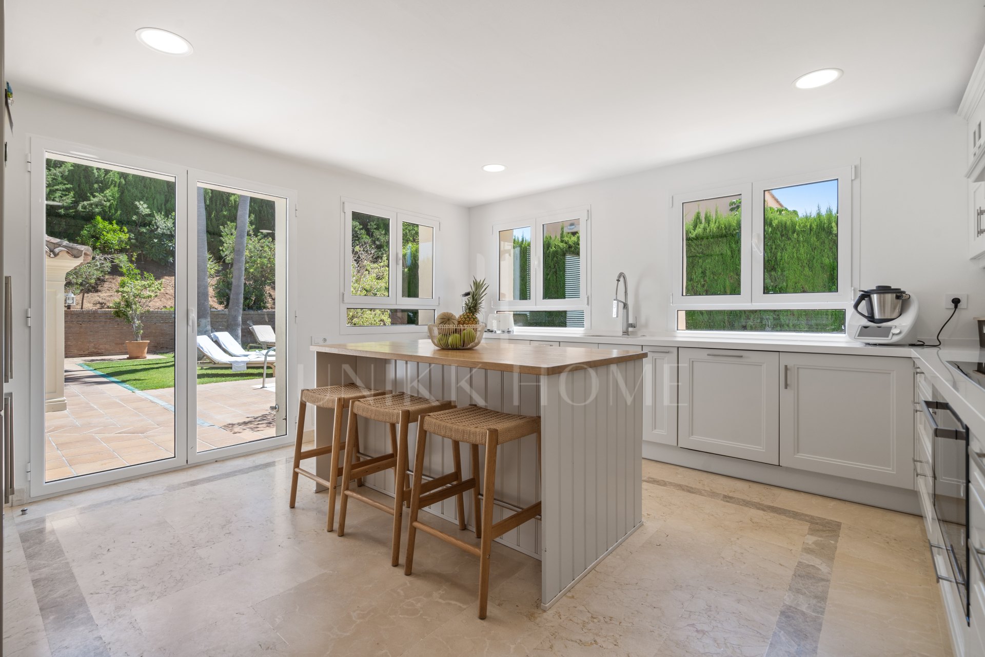 Private 4 Bedroom Villa with Stunning Panoramic Views in Soto Golf Villas