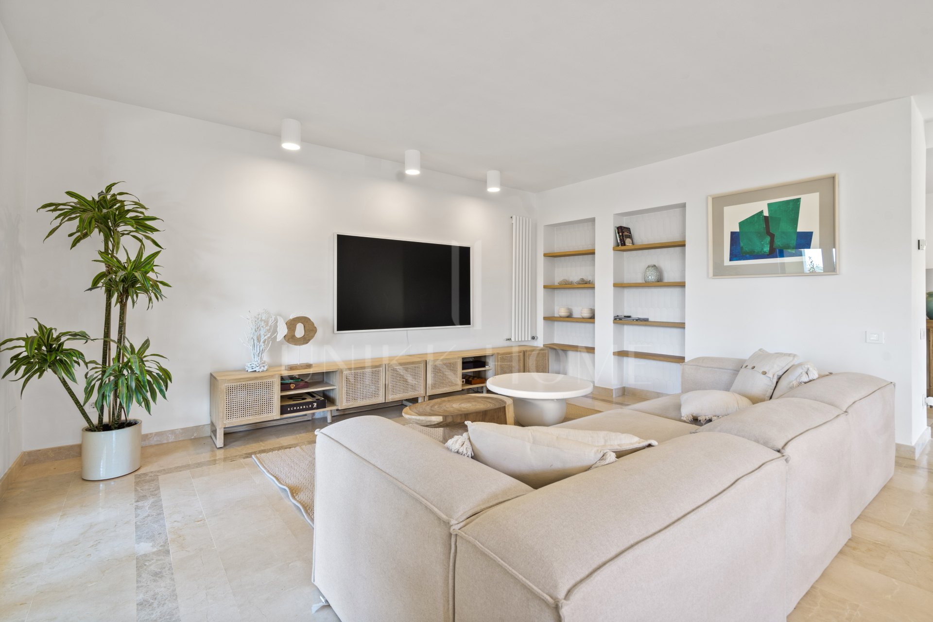 Private 4 Bedroom Villa with Stunning Panoramic Views in Soto Golf Villas