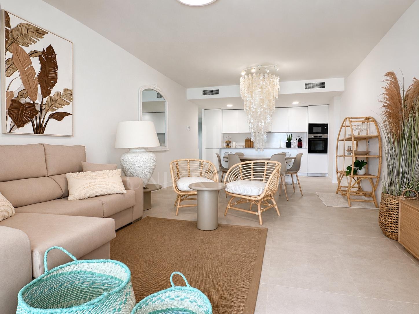 Stylish three-bedroom garden apartment