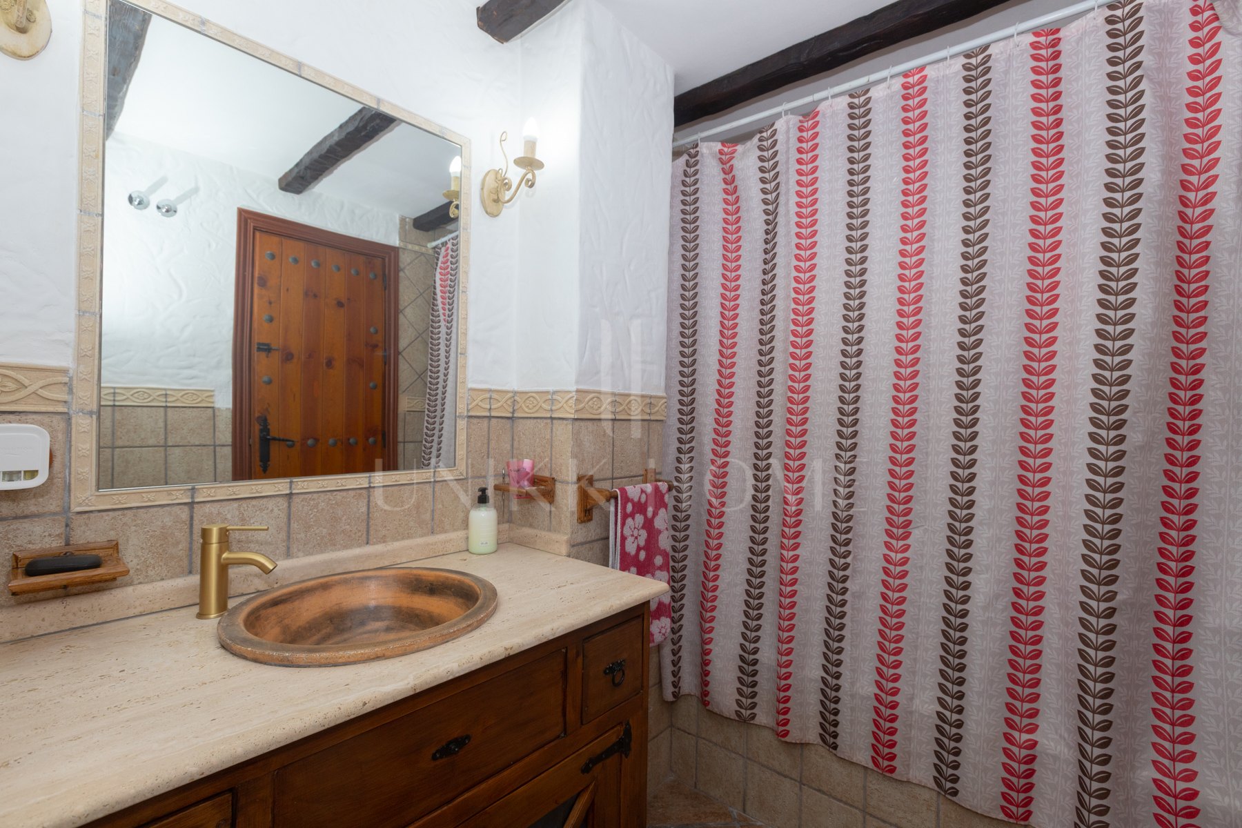 Apartment in Miramar Building, Huerta Nueva