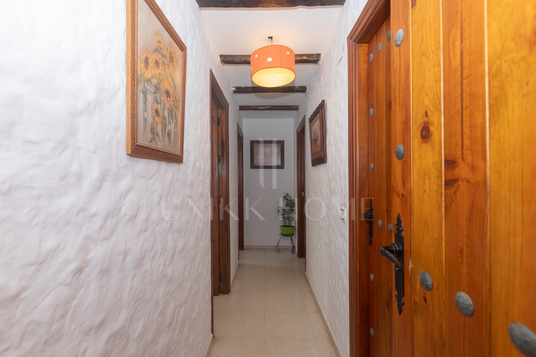 Apartment in Miramar Building, Huerta Nueva