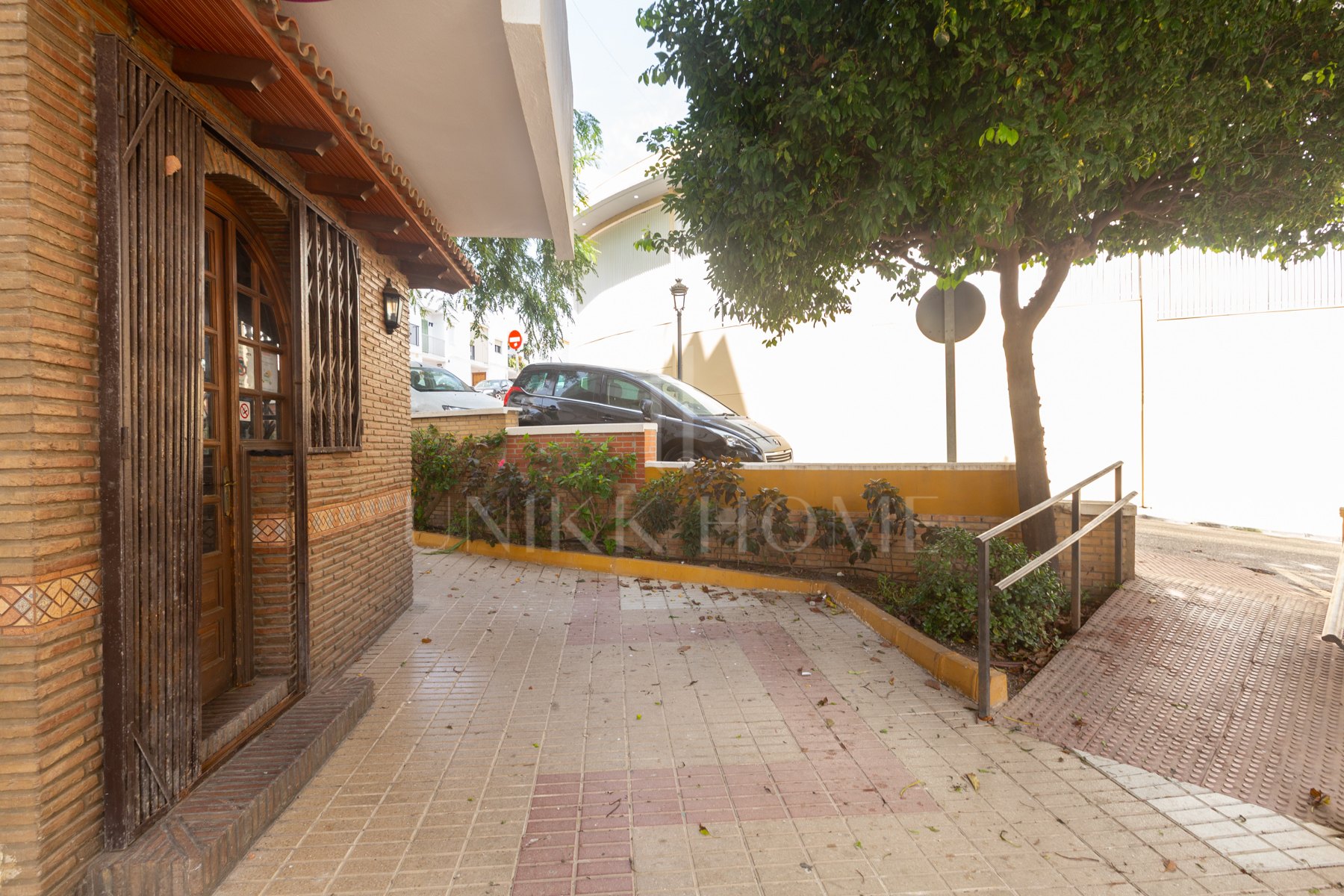 Local in Port of Estepona