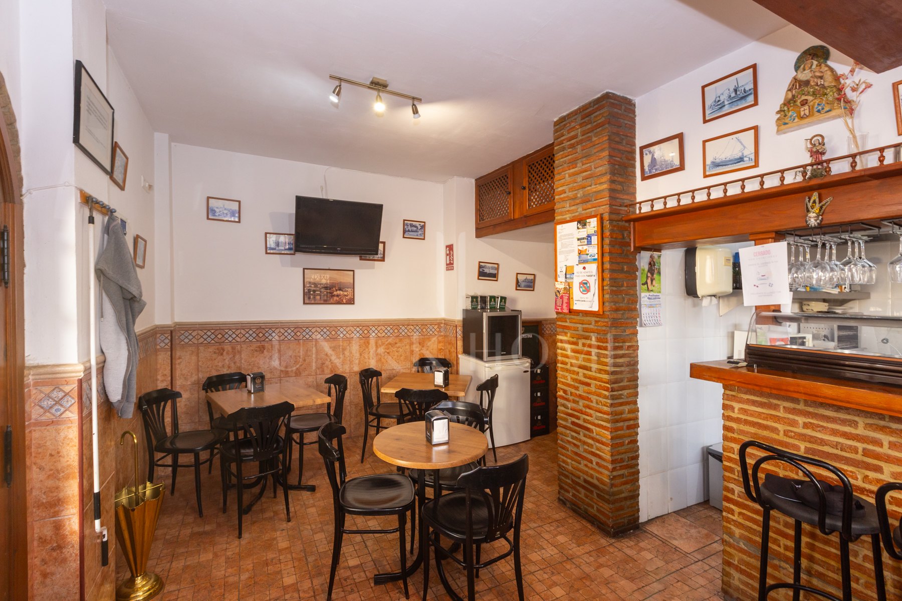 Local in Port of Estepona